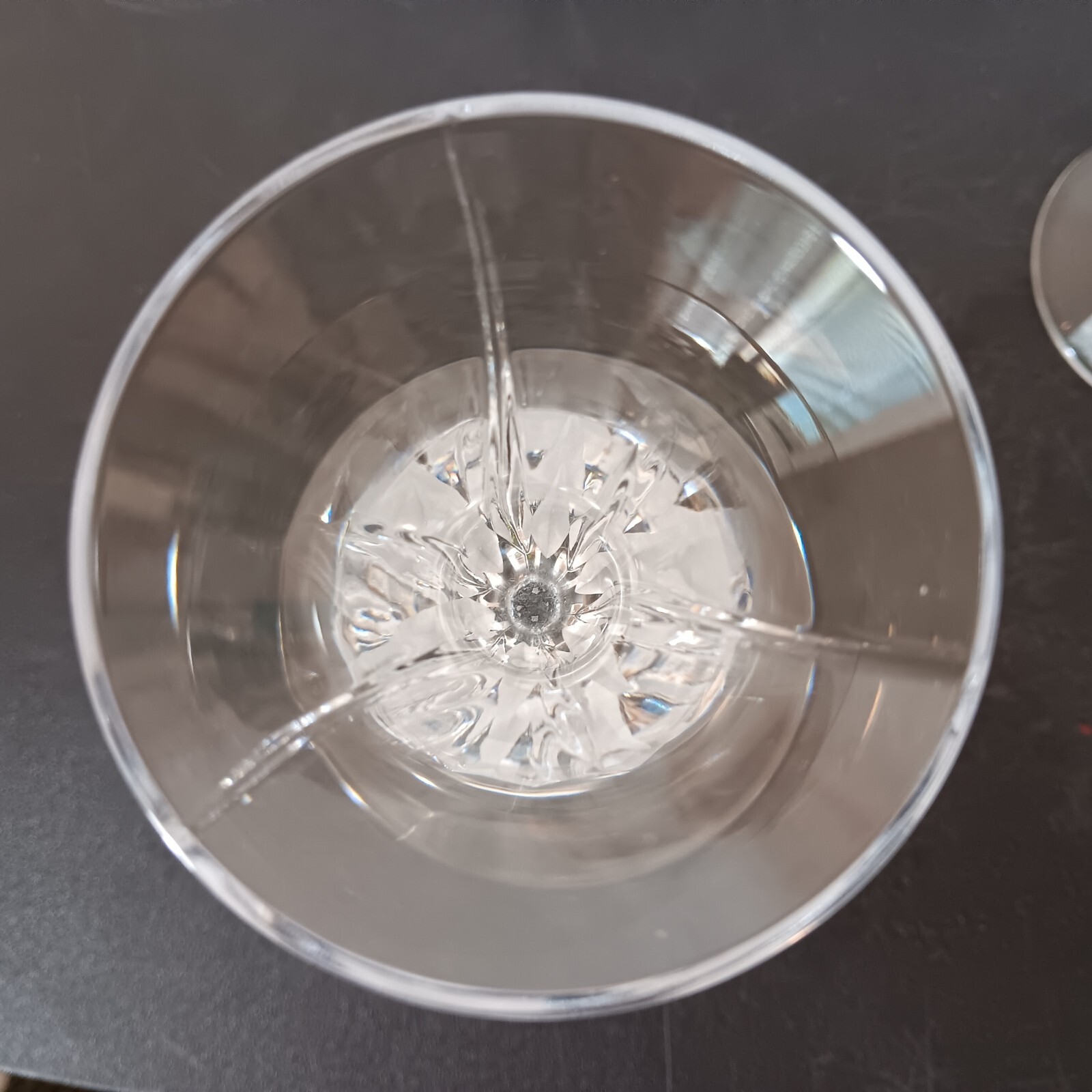 Elegant Pair Of Mikasa Crystal “Flame D’Amore” 7 7/8″ Candlestick Holders