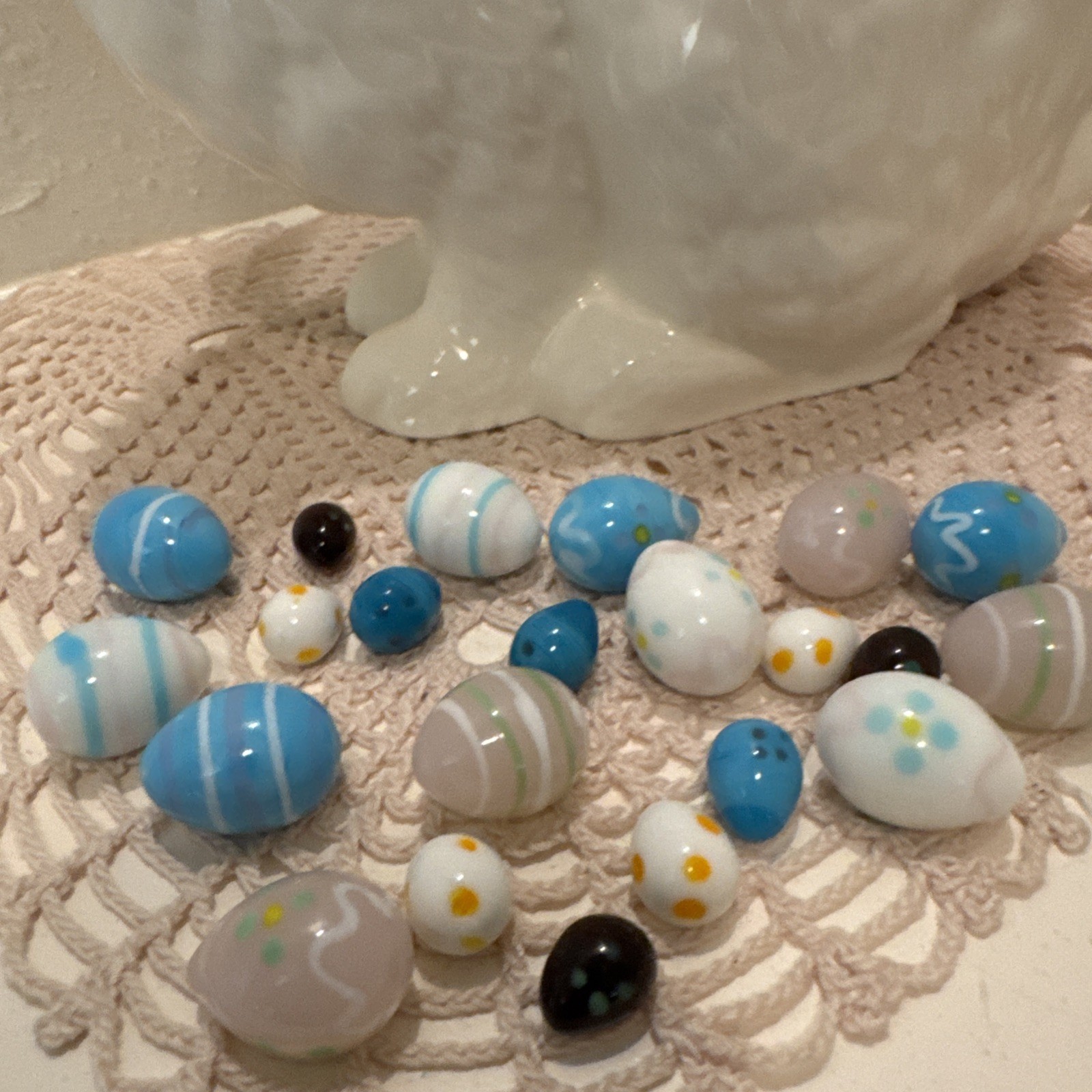 22 Hand Blown Glass Eggs & Large 9.5” Bunny Rabbit Planter Vintage Easter Decor