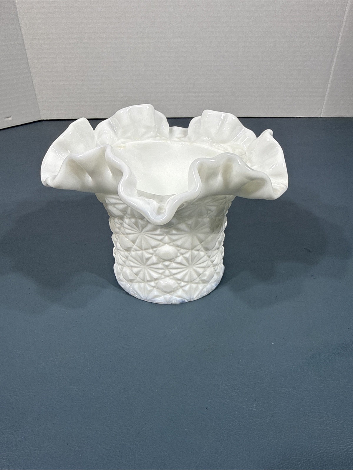 Vintage Fenton Milk Glass Daisy & Button Ruffle Edge Top Hat Vase Planter