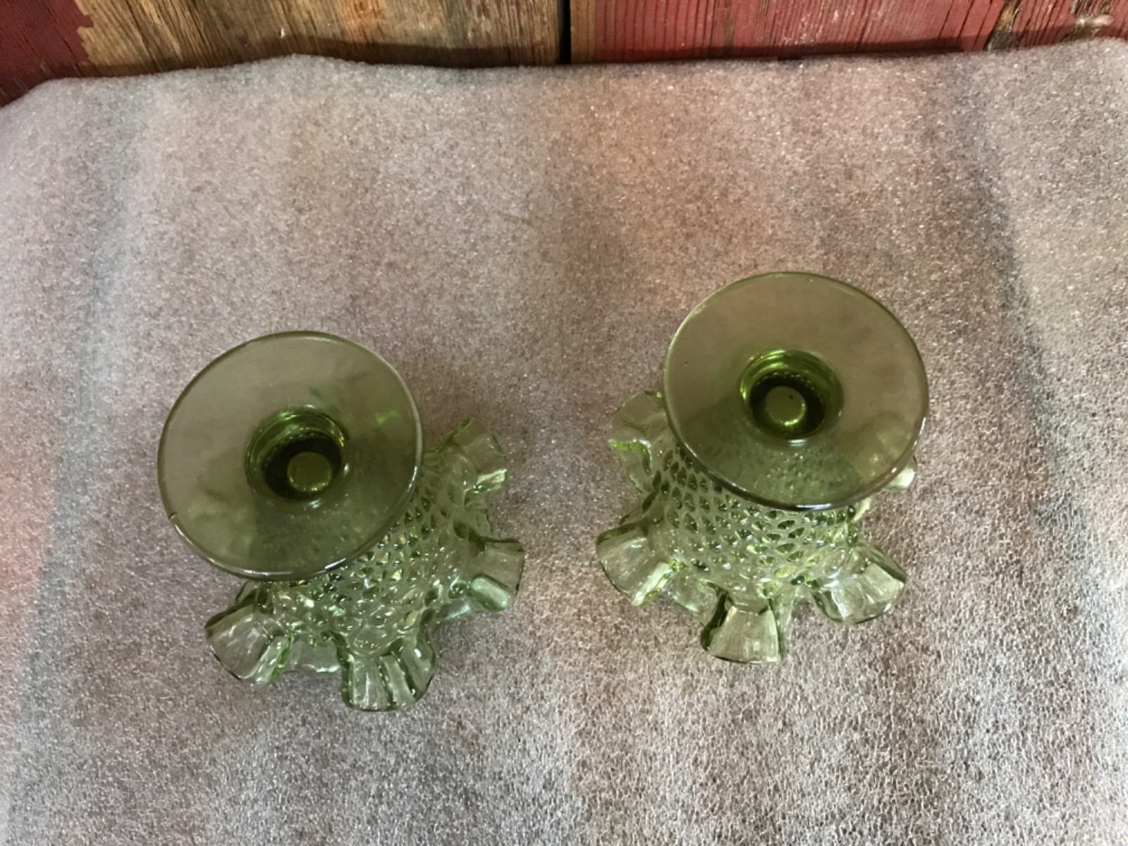 2Vtg Colonial Green Fenton Hobnail Ruffled Edge Footed Mini Vase………r1