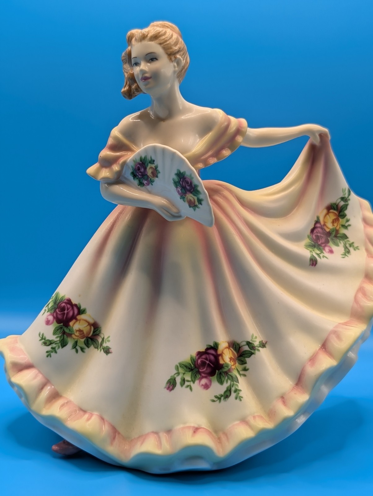 Royal Doulton Bone China Vintage Ladies Figurine Set HN2216 HN2139 HN3215