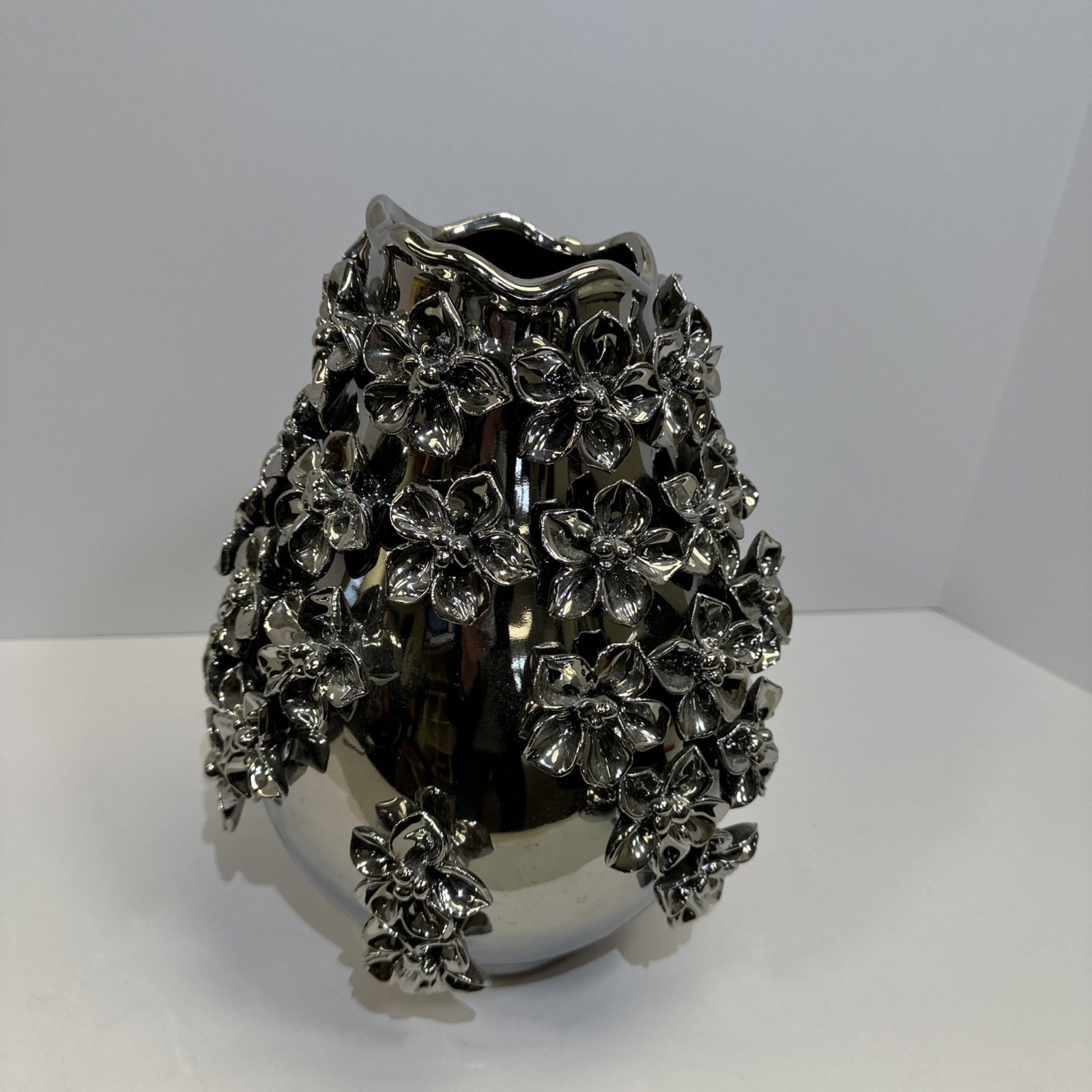 Rare Vintage Pier 1 Vase Silver Coated Dogwood Petals 3D 12” Cottagecore