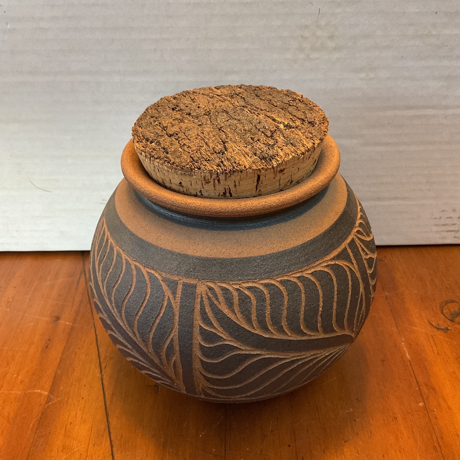 Larry Terry Brown Oregon Sgraffito Jar Feather Design 1970s