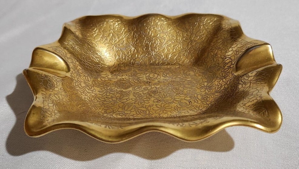 Vintage 5″ × 4″ Pickard China Made In USA Gold Ashtray #136