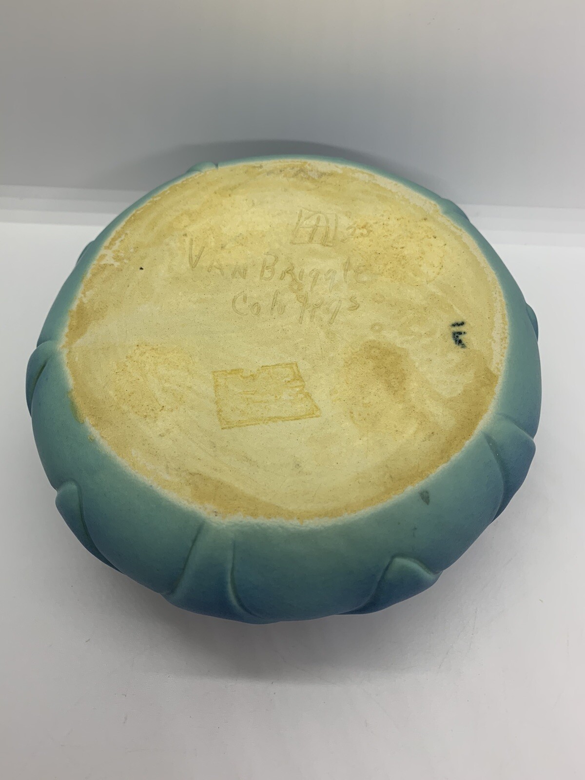 Van Briggle Philodendron/Tobacco Leaf Bowl Blue Sandy