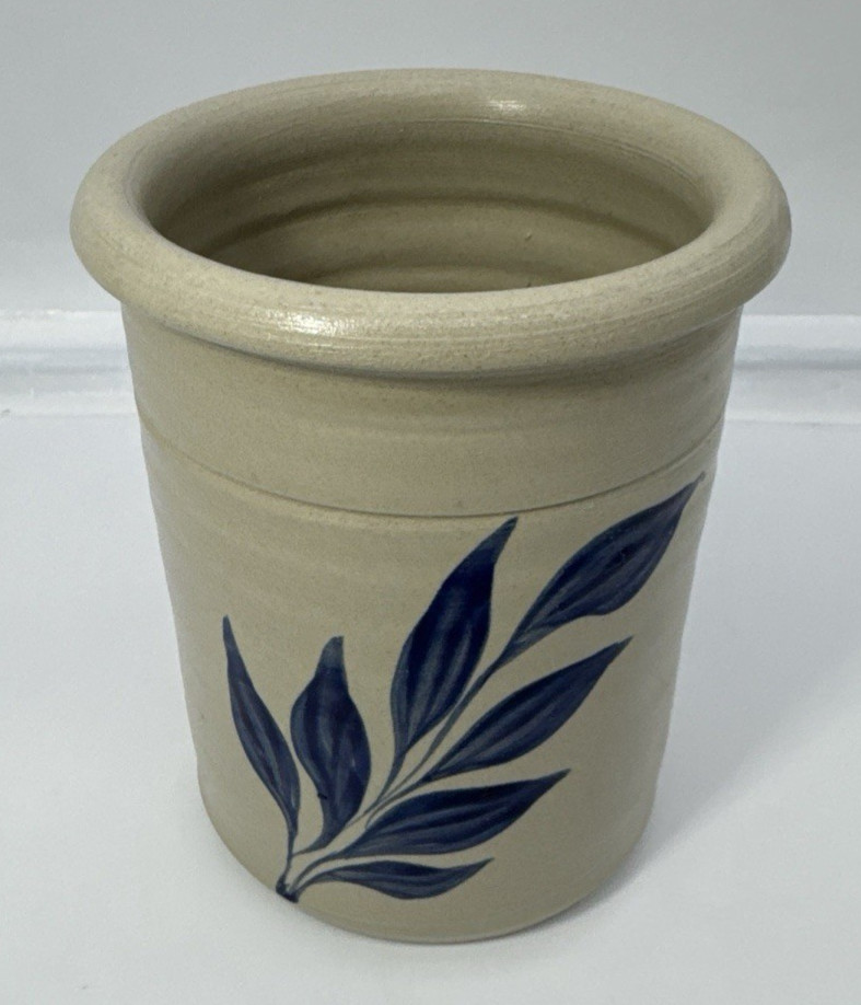 Vintage Williamsburg Pottery Crock Jar Salt Glazed Blue Leaves 5″ Tall 4″ Across