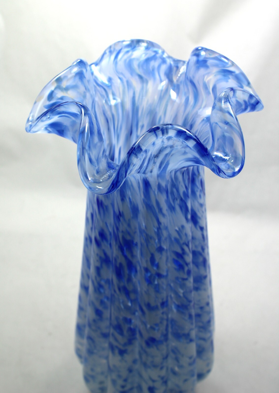 Vtg Fenton Blue Mist Vasa Murrhina #6459 14″ Vase 1964-1968 Mint***NEW PRICE***