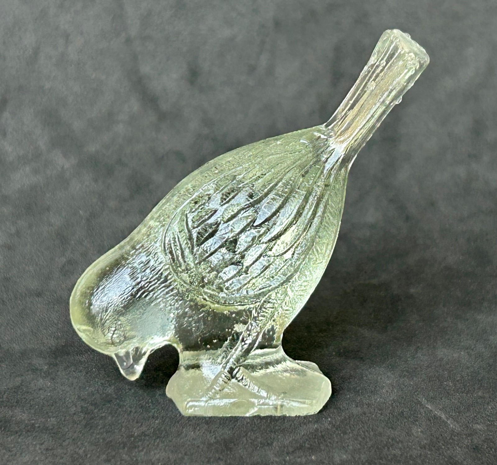 VINTAGE ANTIQUE EAPG MOLDED DEPRESSION GREEN GLASS BIRD MINIATURE FIGURINE