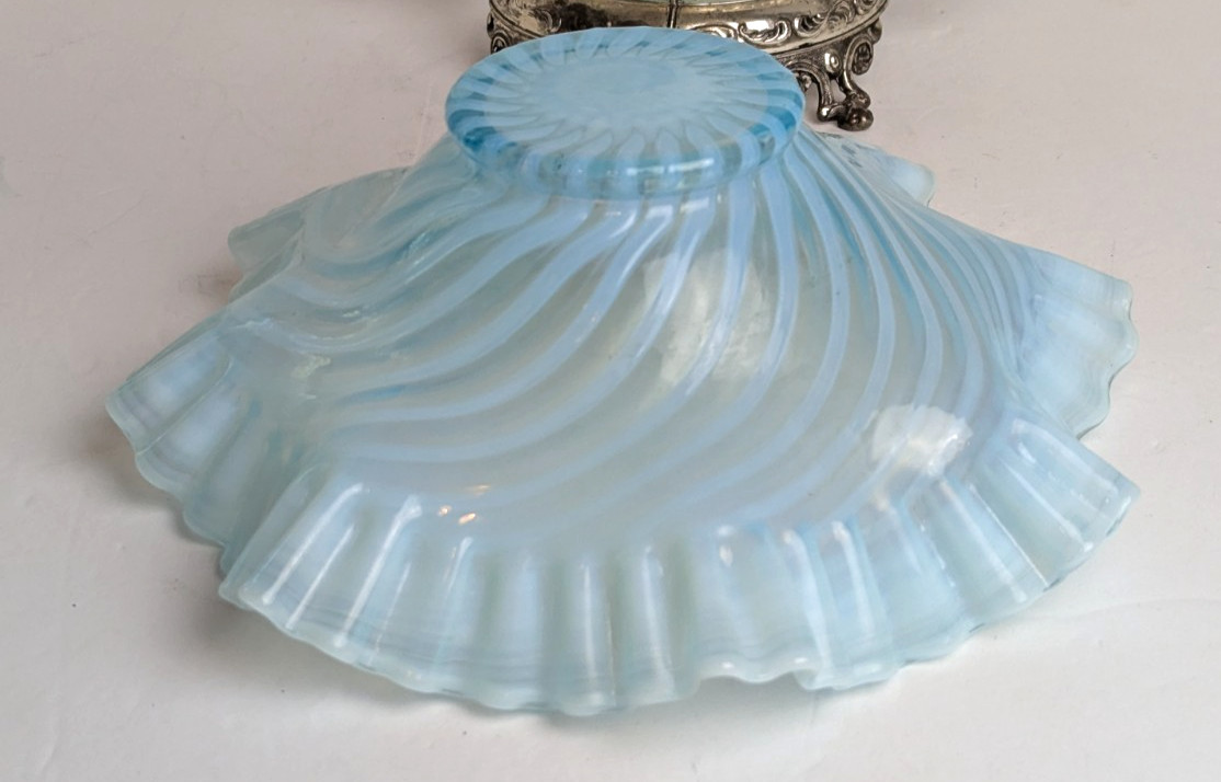 Vtg Fenton 10″ Blue Opalescent Ruffled Glass Brides Basket Silverplate Holder