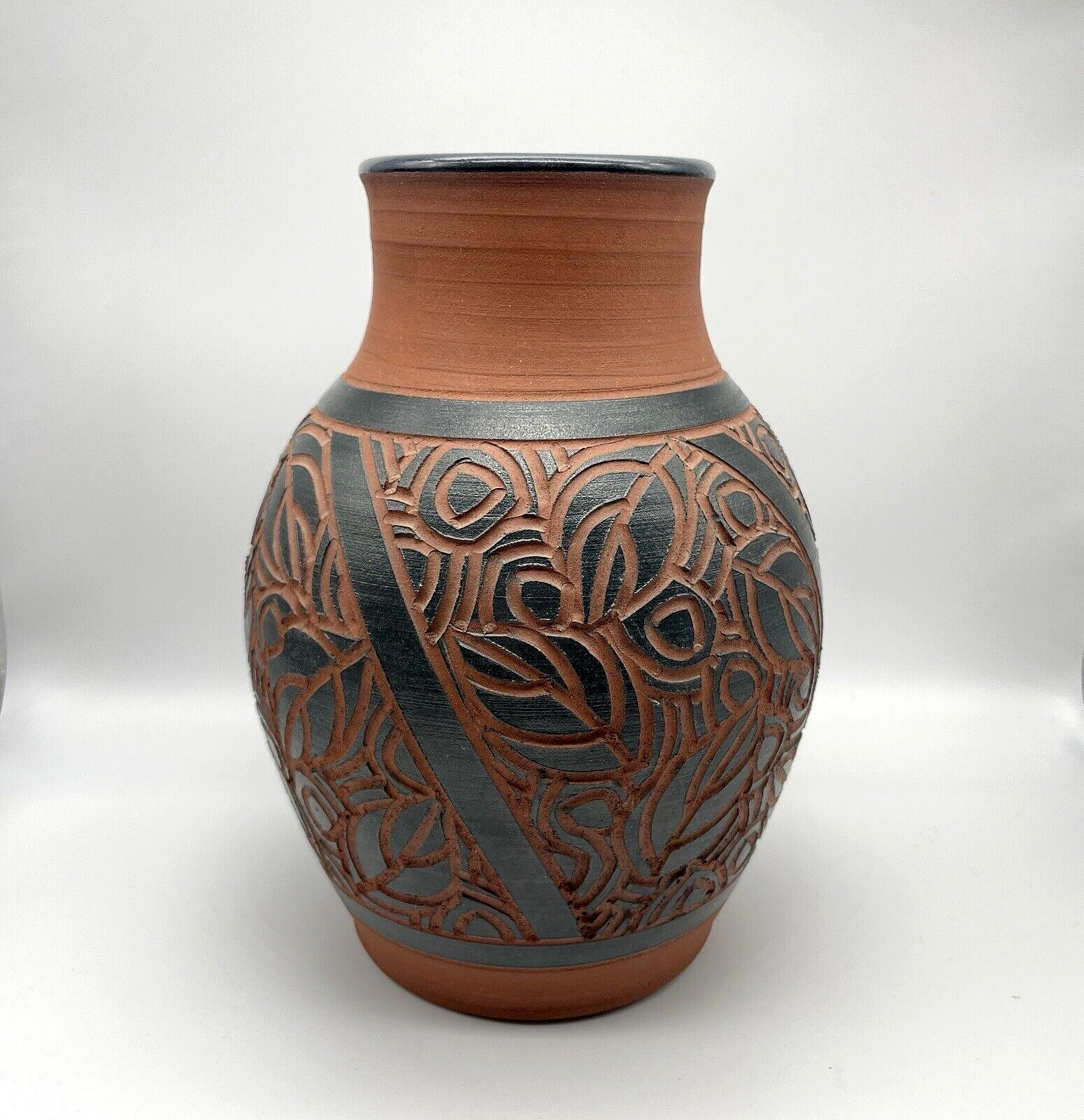 Vtg Pottery Vase Anne Wellings Floral Red Stoneware Clay Incised Sunrise Beach