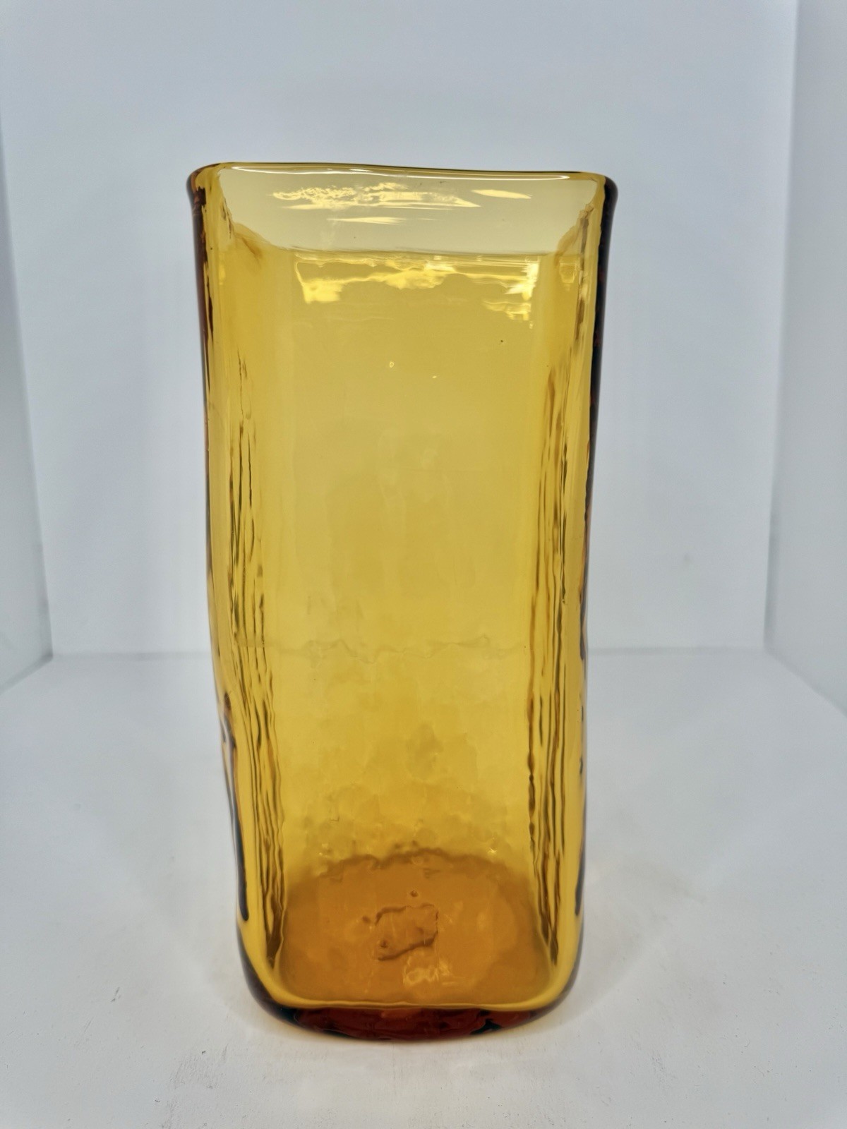 Vintage MCM Blenko Glass 7910M Barnwood Vase In Wheat 9.25” Stunning