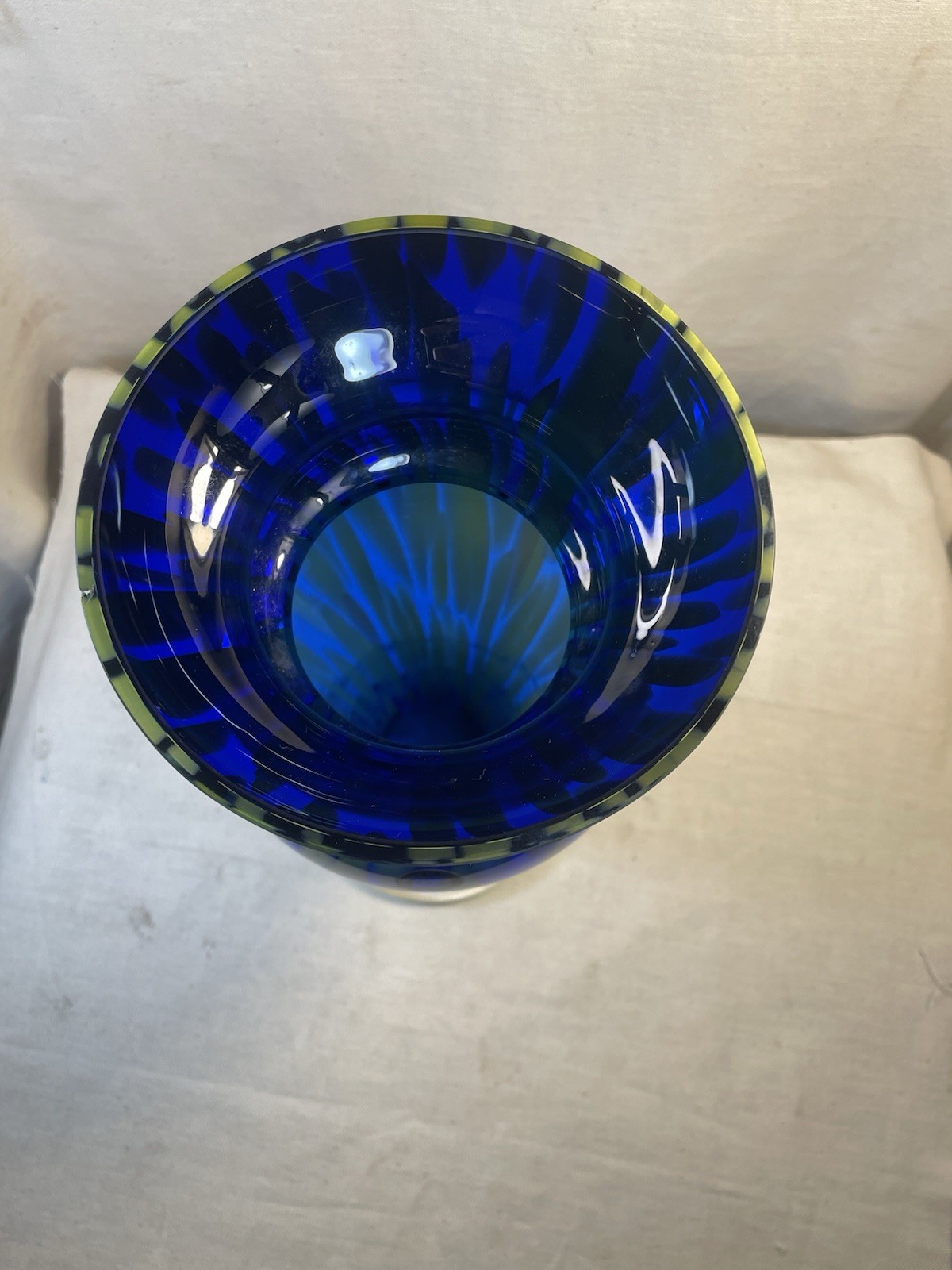 Polish Art Glass Vase Blue Green Justyna Hand Blown Heavy 14.5#008