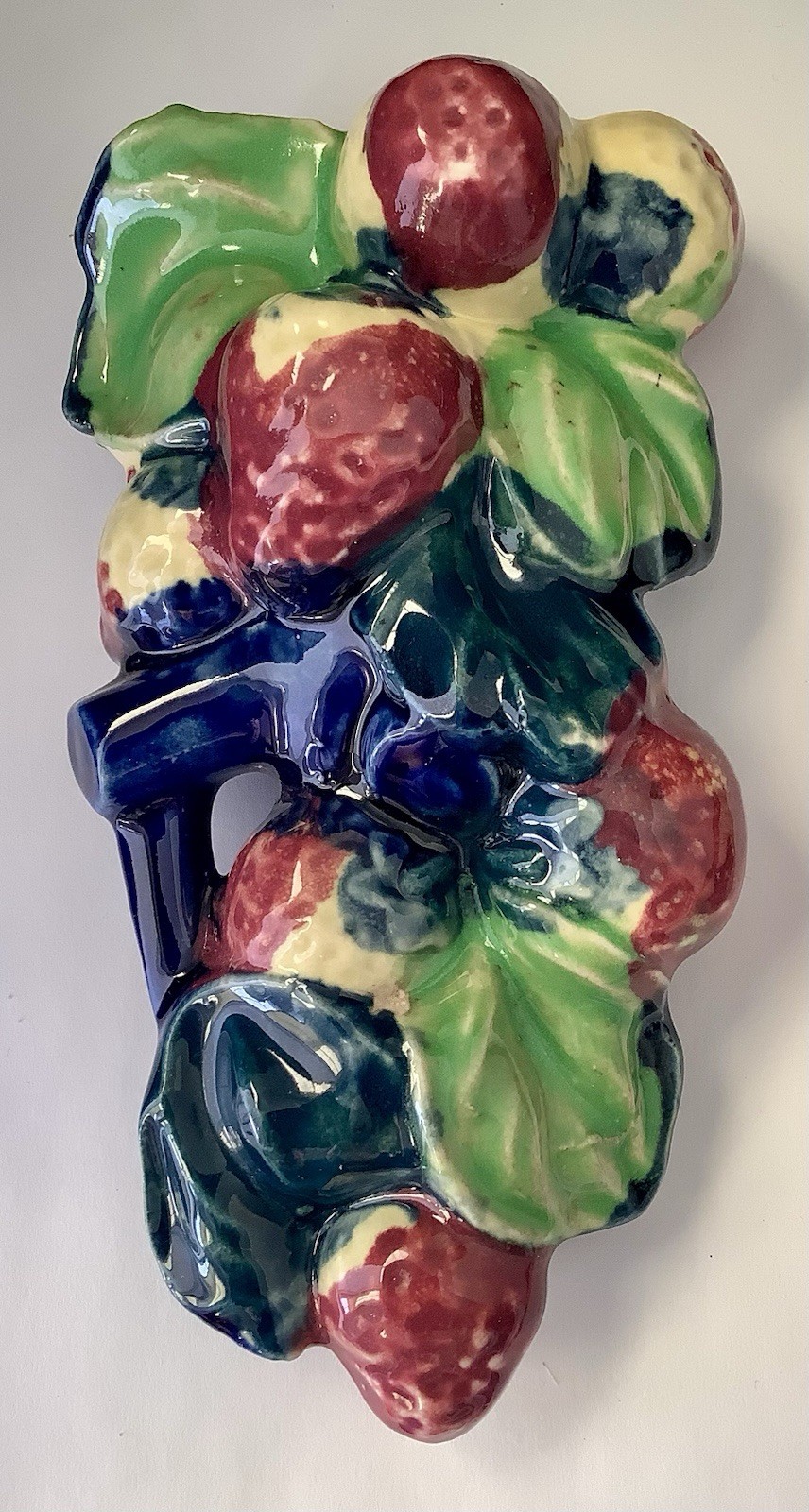 7+1/2” Vintage Majolica Fruit Wall Pocket Ceramic Vase Hand Paint Made In Japan