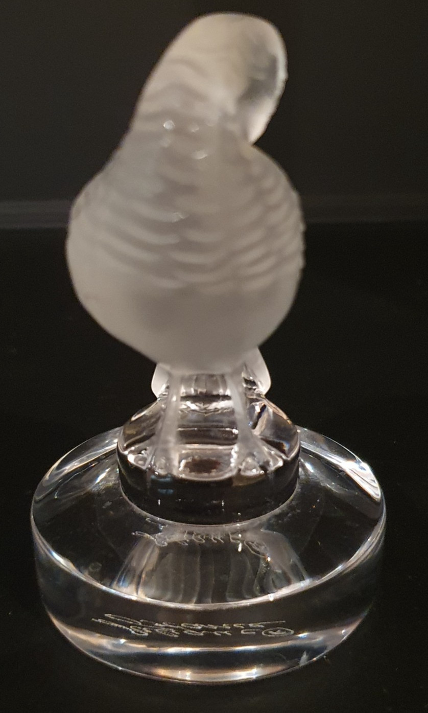 Vintage Lalique France Clear Crystal Tourterelle Preening Turtledove Cachet Seal