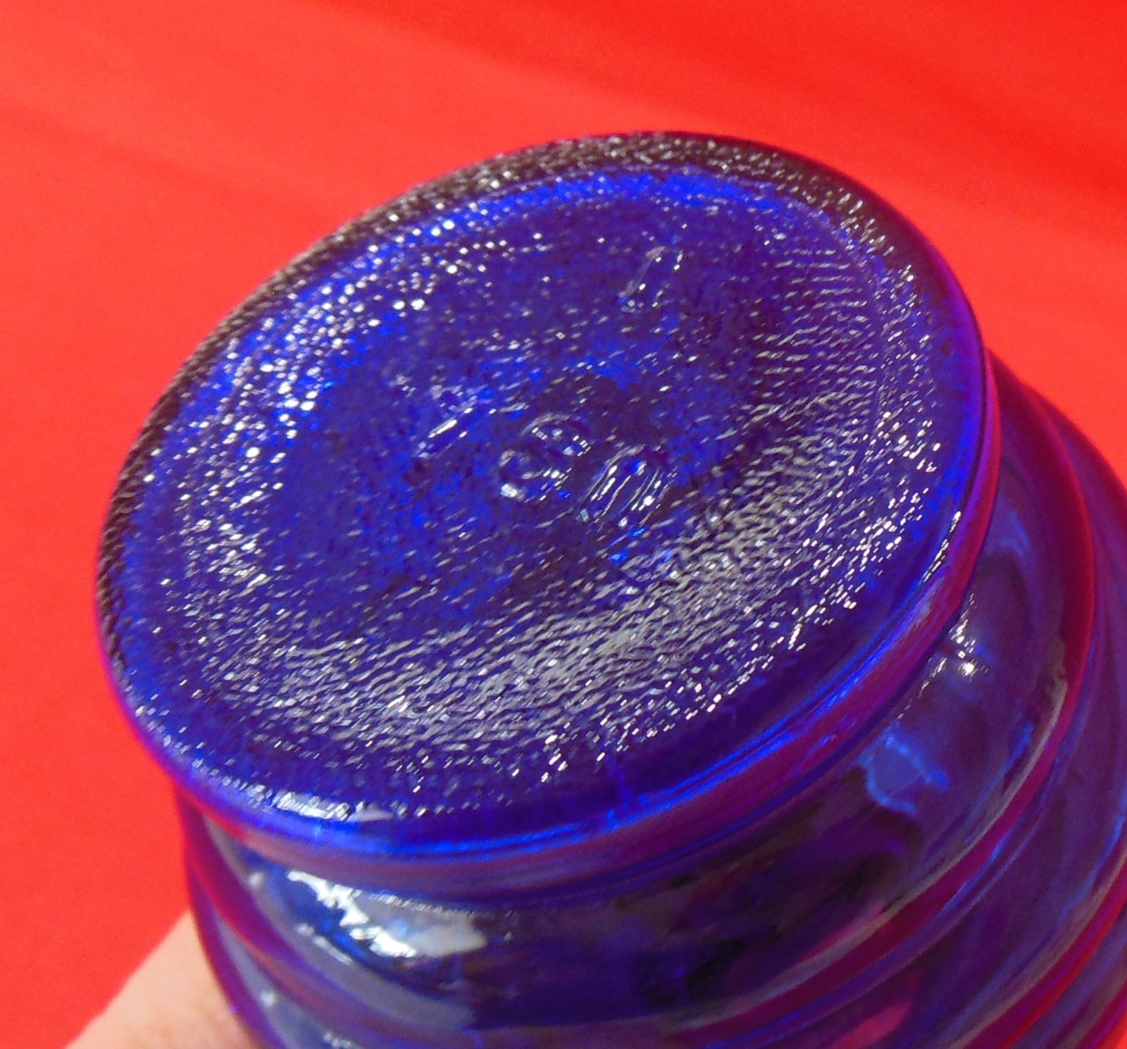 Mini Cobalt Blue Glass Beehive Bud Vase U.S.A. 4½ Inches Tall
