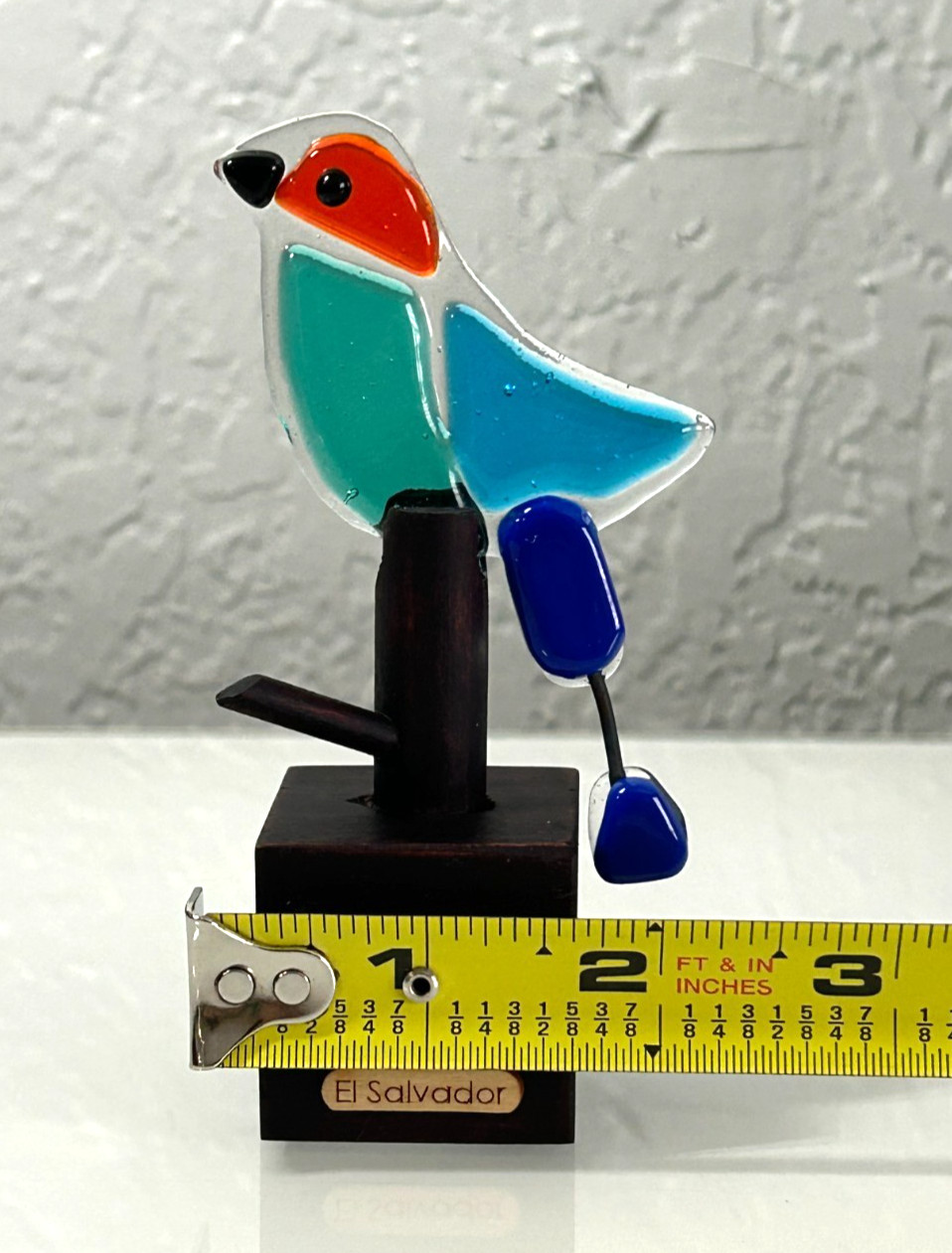 Handmade Colorful Folk Art Glass Bird Sculpture El Salvador Native Bird Specie.
