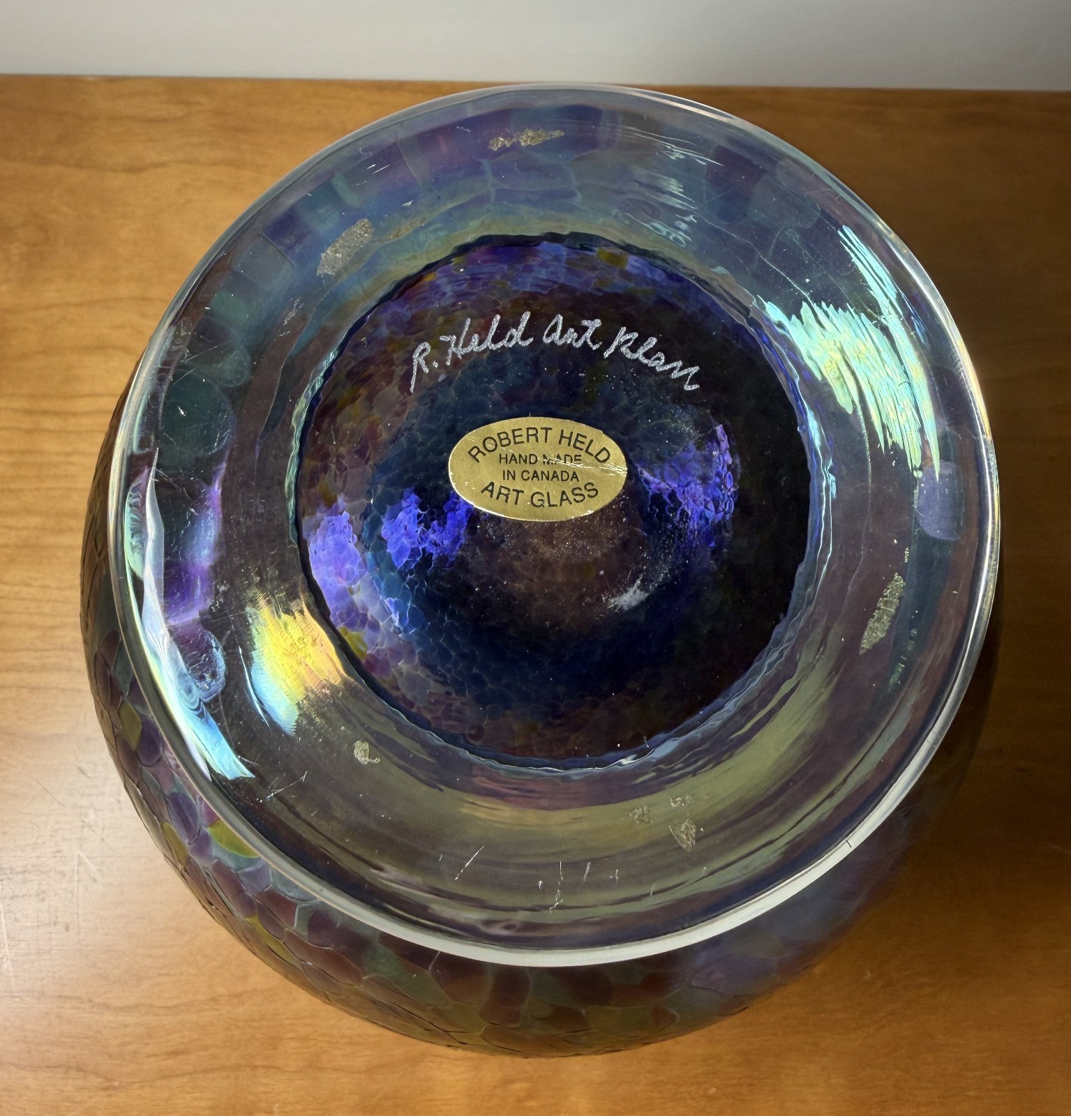 Robert Held Signed Art Glass Vase Blue Purple Iridescent 6.5″ with Sticker