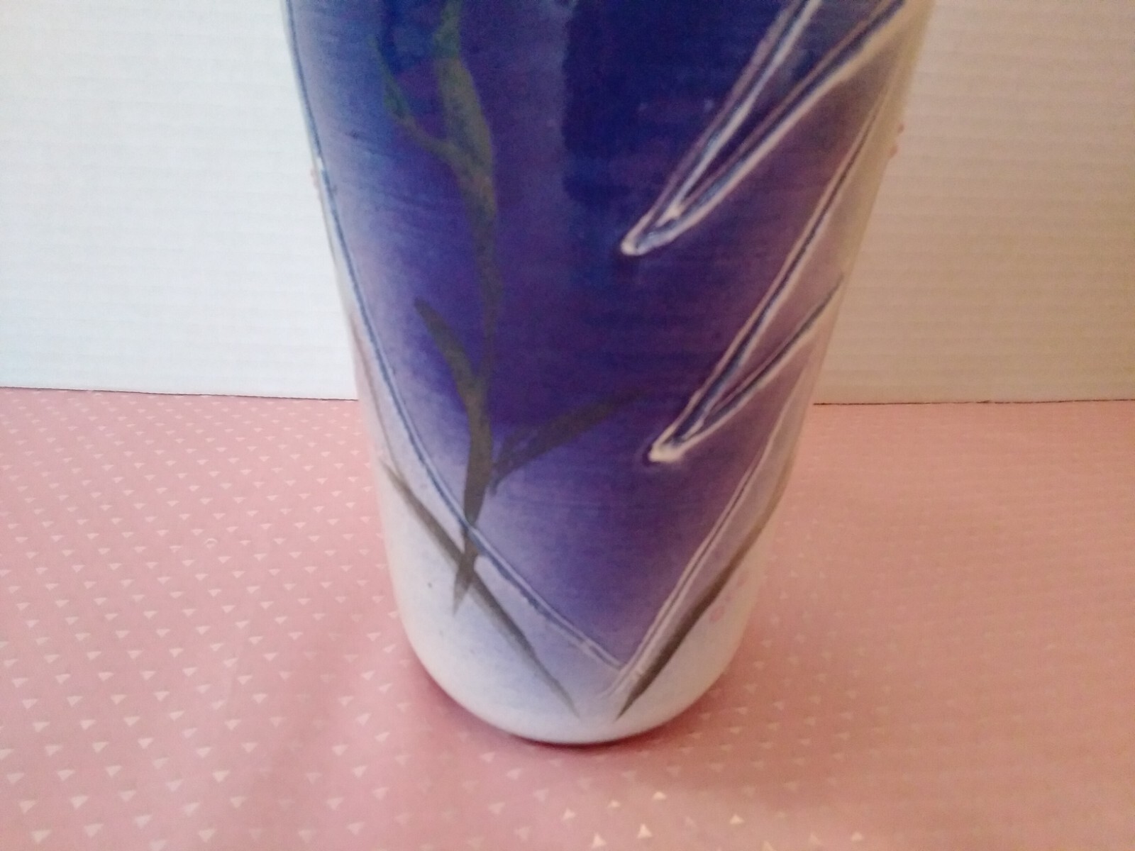Pottery Vase Colbalt Blue Ivory Color Raised Leaf Artisan Signed 10.5″