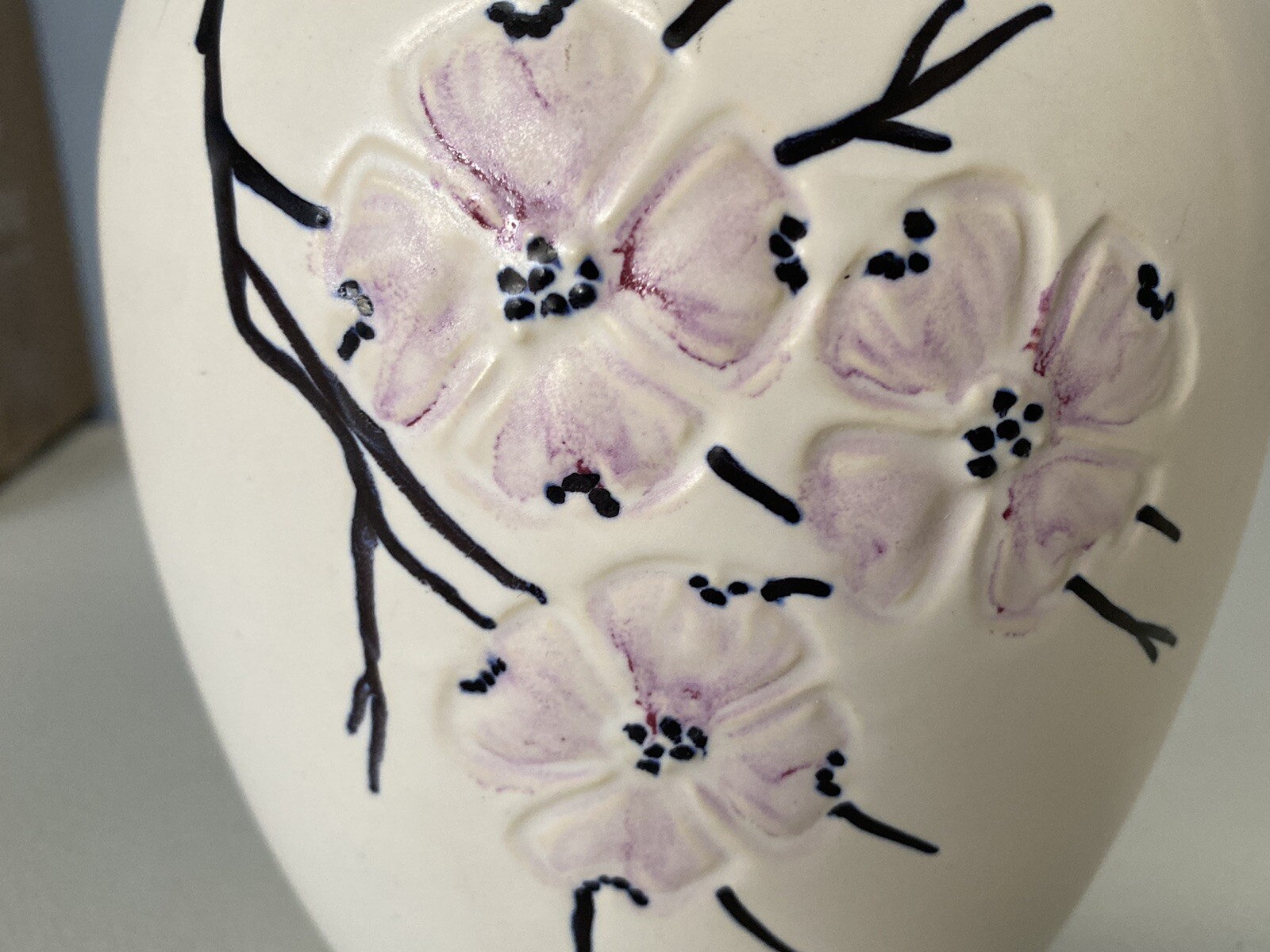 Beautiful white with pink flowers McCoy vase, 9.5 inches