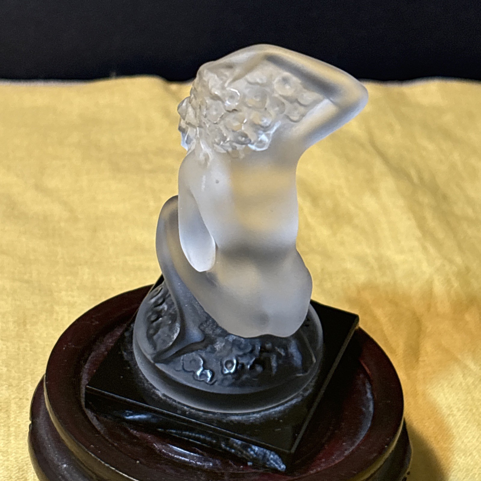 Lalique Frosted Crystal Floreal 3 1/2″ Nude Woman Figurine Black Base France