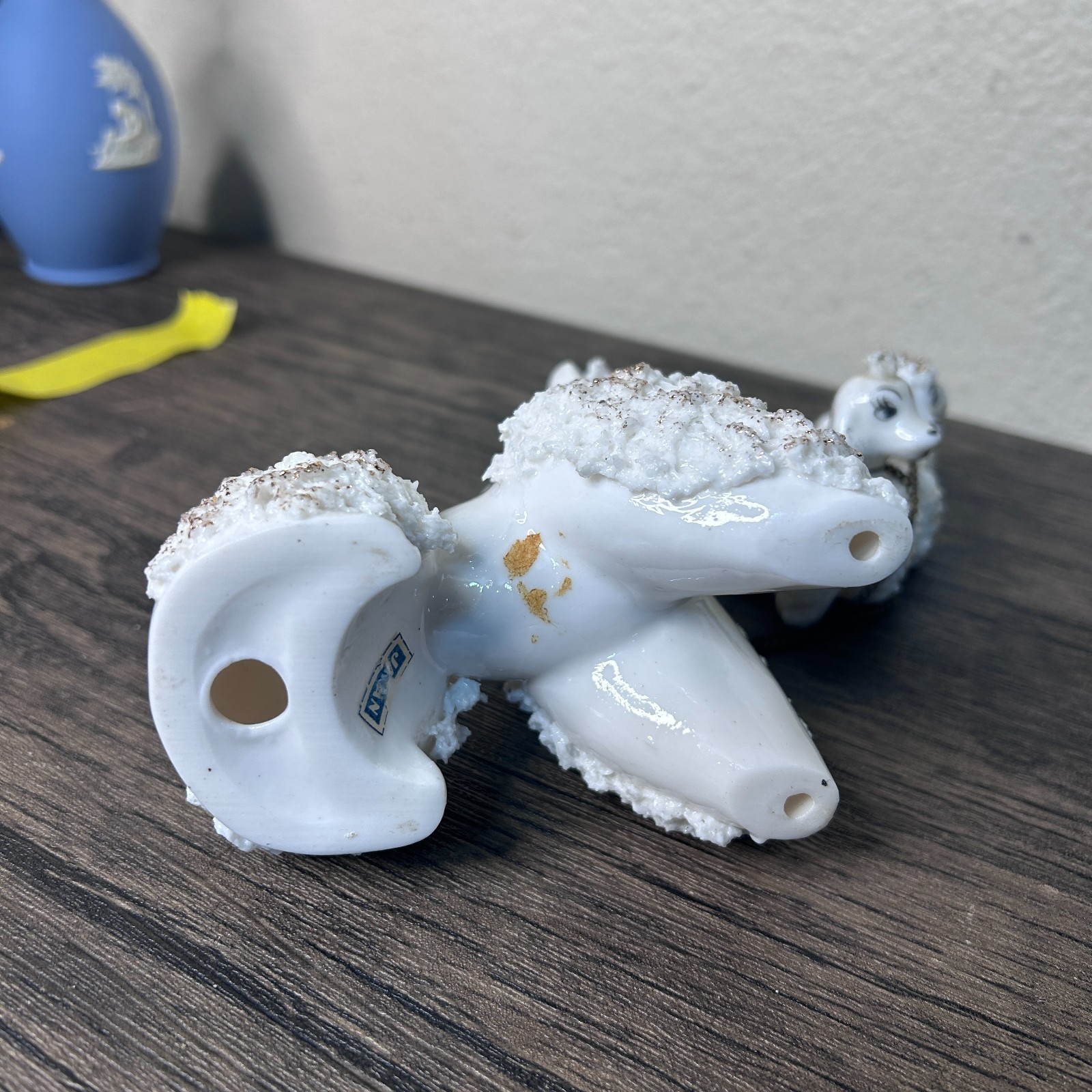 VINTAGE White Spaghetti Noodle Poodle Trio with Chain MCM Japan 4639