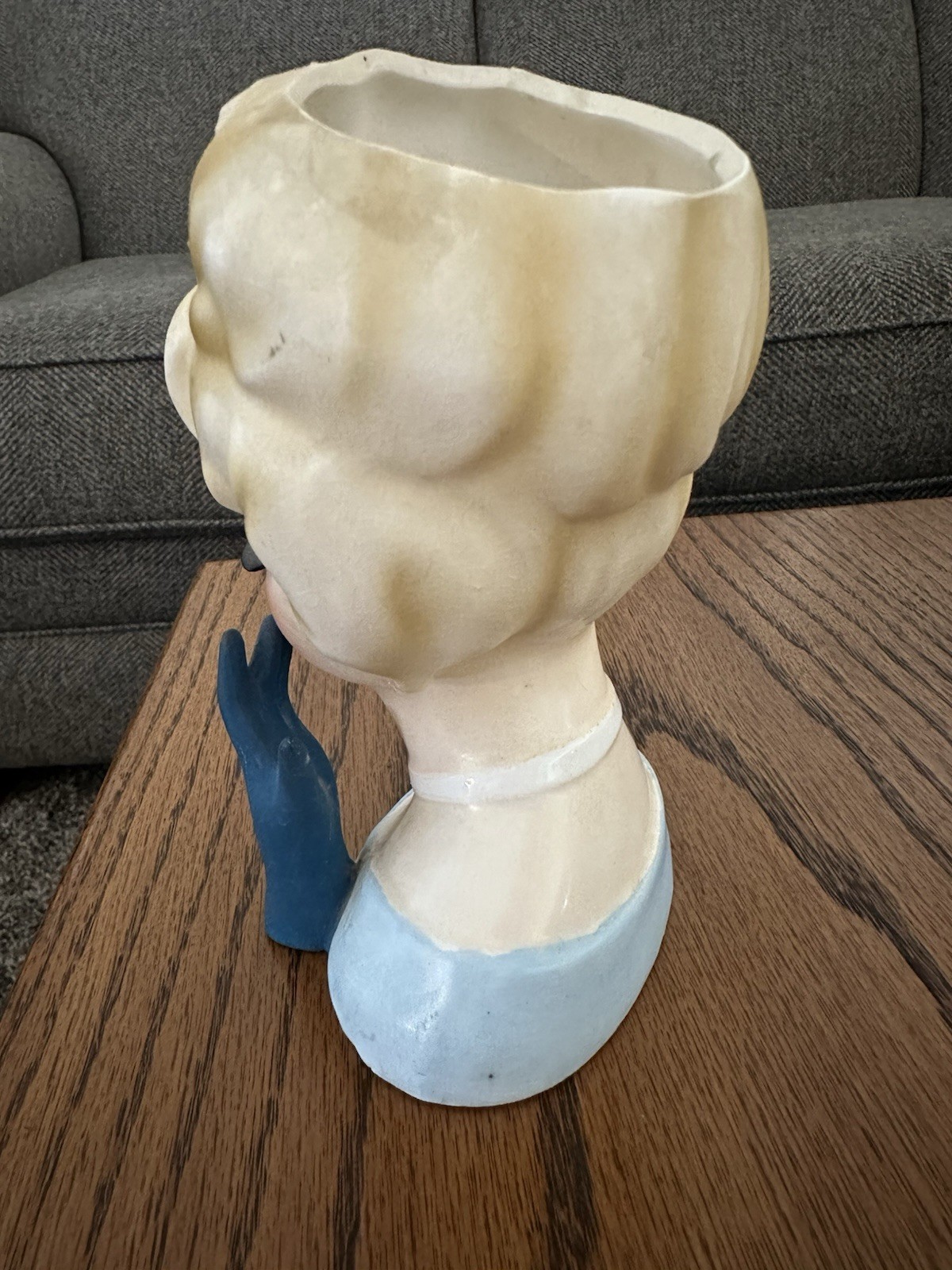 EXTREMELY HARD TO FIND VINTAGE LADY HEAD VASE BLONDE WITH TIARA AND BOW 6”