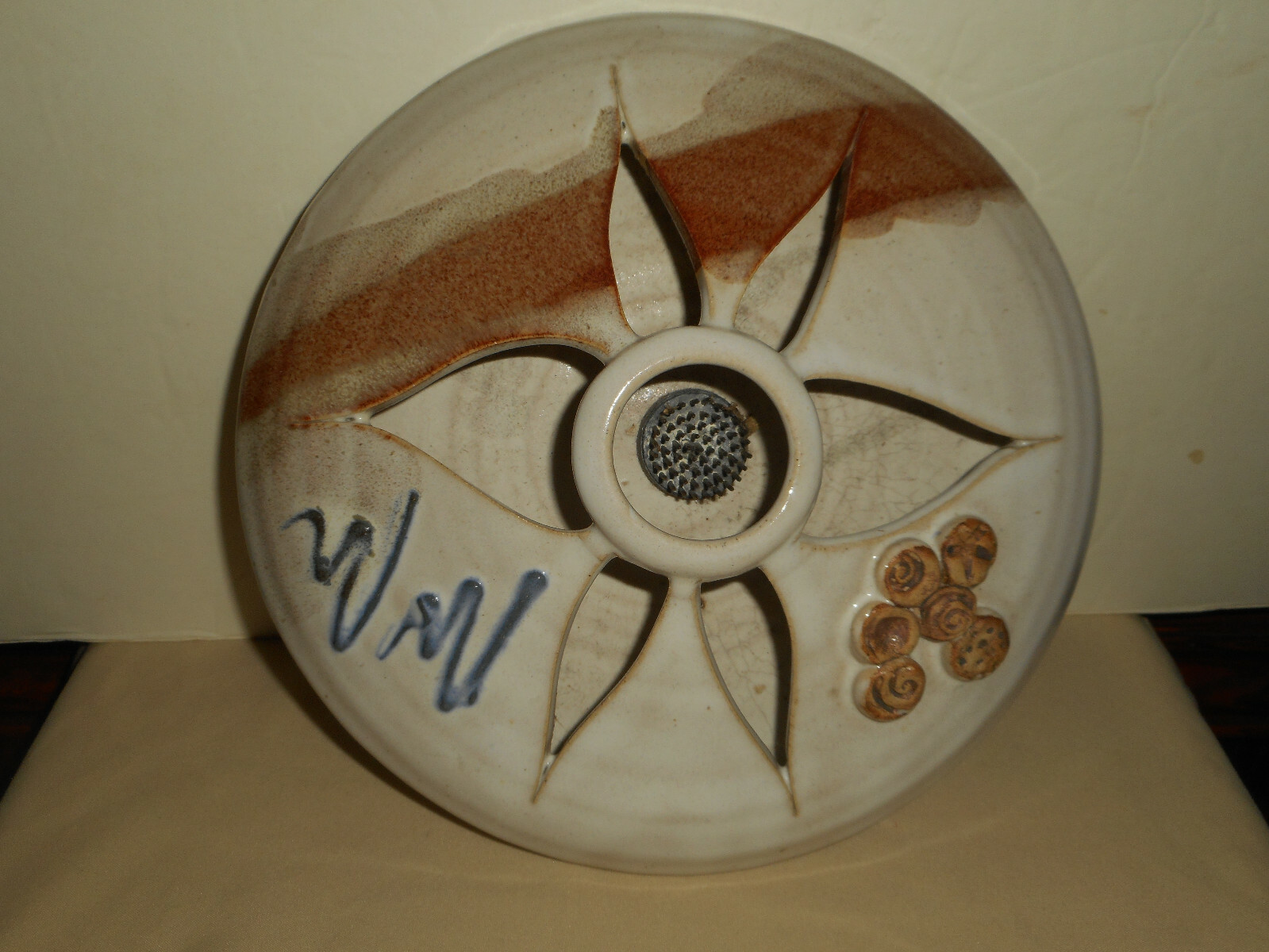 Vintage Flower Frog Artist Signed Studio Pottery 9″ STARFISH FLOWER PETALS