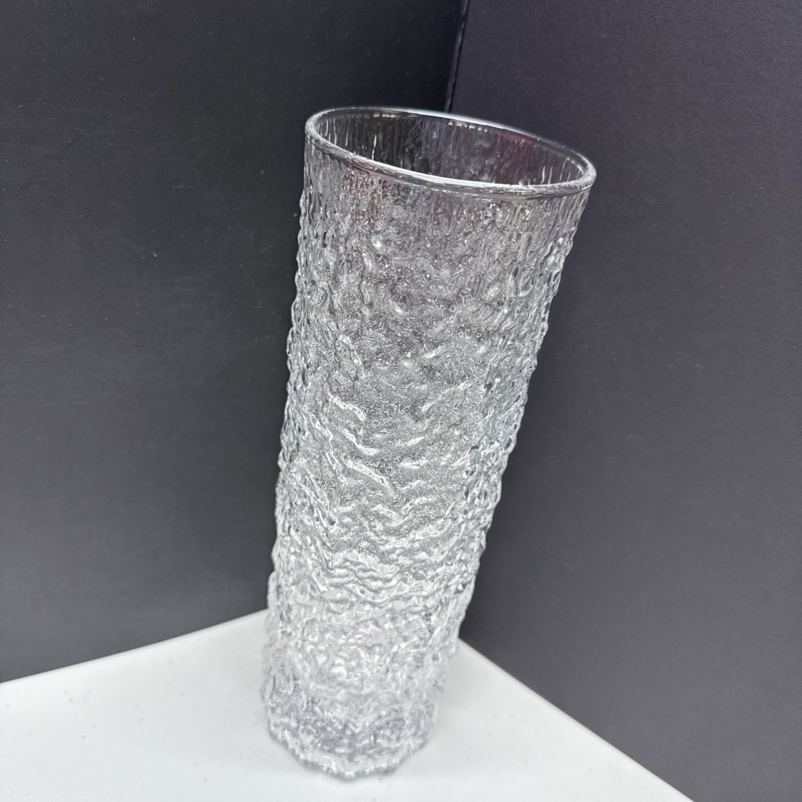 MCM IVV Selezione Italian Vase Textured Bark Art Glass 12″