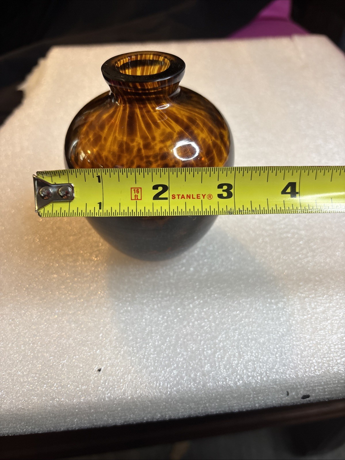 Vintage glass tortoise shell amber/brown vase 4″ high