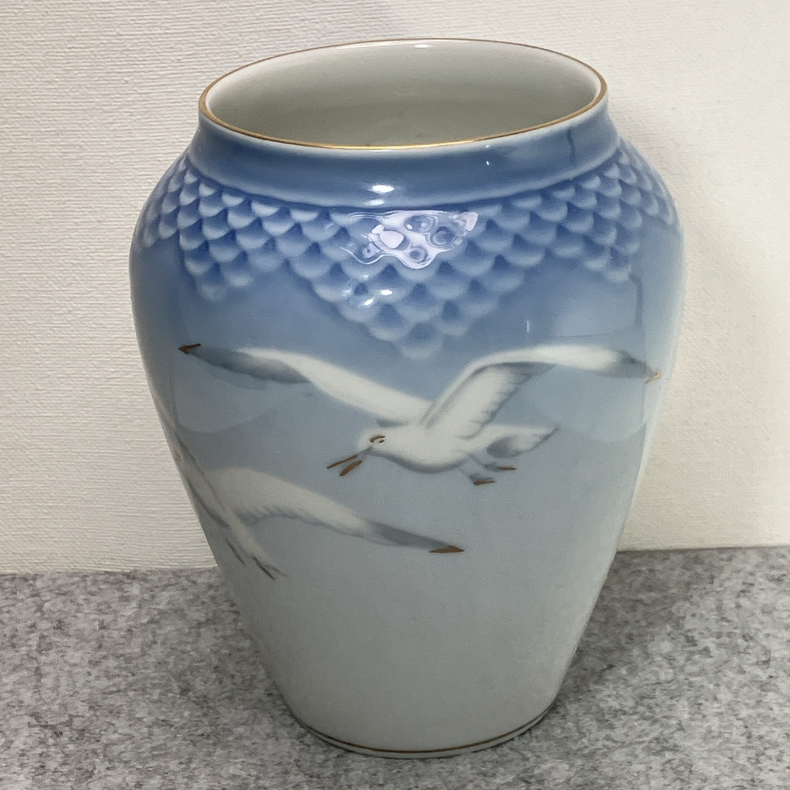 Vintage Bing Grondahl Porcelain Denmark Seagull Vase Danbury Mint Edition 5 Inch
