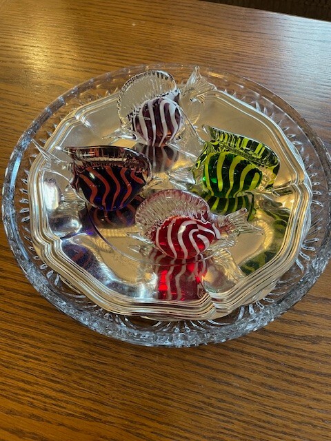 Vintage Four Crystal Glass Fish Tropical Figurines , Set Of Four
