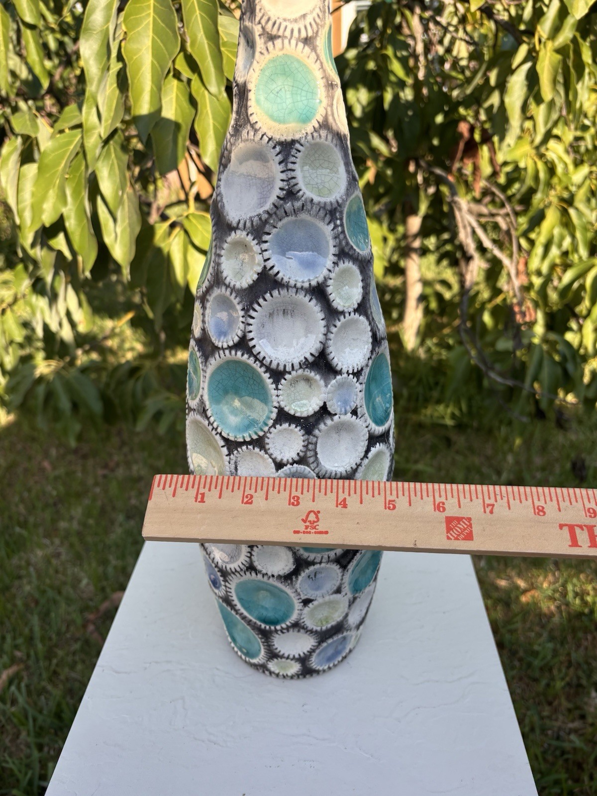 HongLianRiven Bottle 20” Vase White Cream Turquoise Resin Colorful Geometric