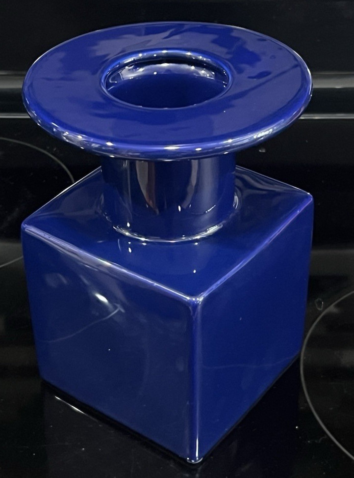 Michael Graves Designs Cobalt Blue Cube Vase 5 7/8″ x 8 1/8″ in Original Box