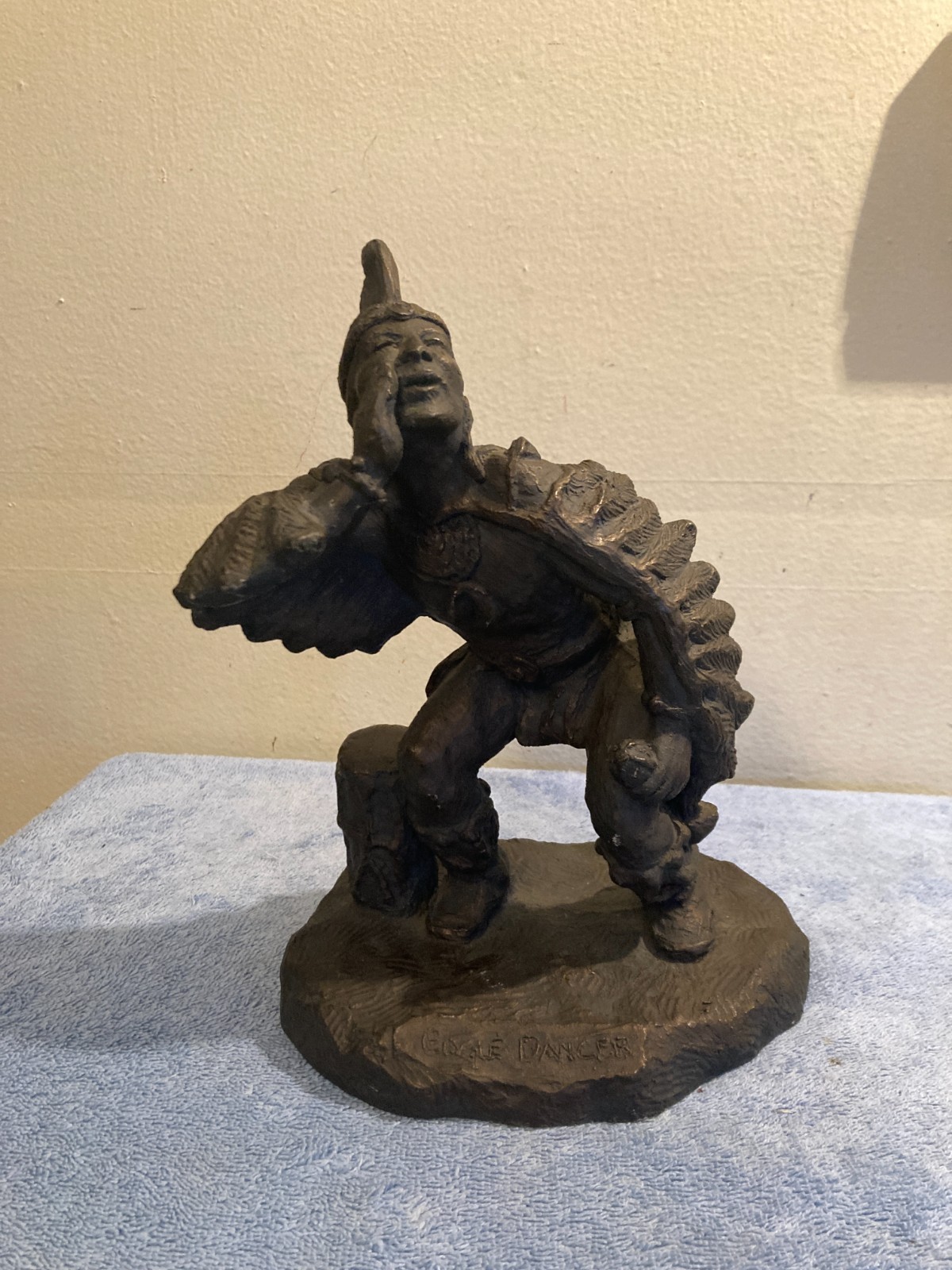 VINTAGE ESTATE FIND EAGLE DANCER NATIVE AMERICAN METAL SCULPTURE FIGURINE