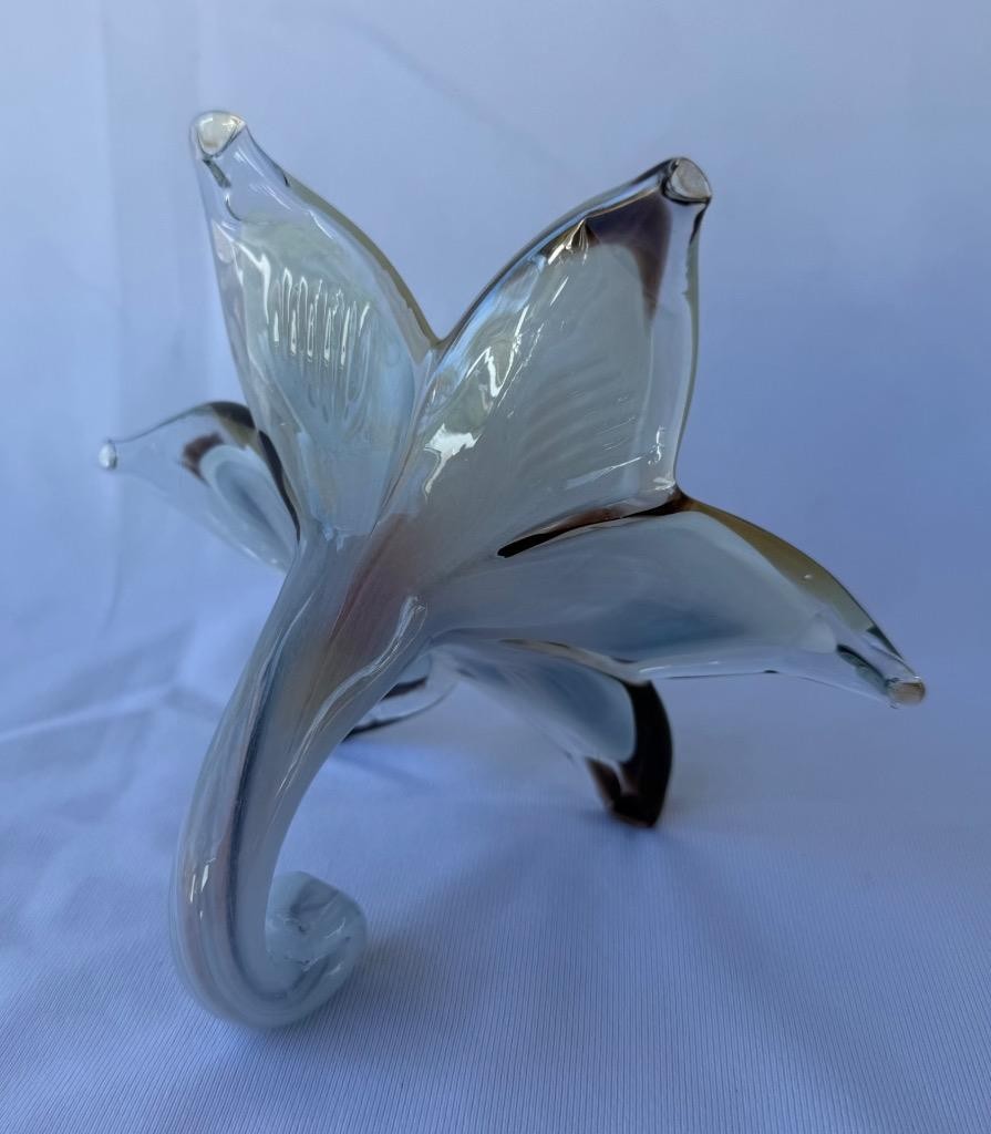 Genuine Italian Flower Blown Glass Murano beige dark eggplant Italy No 745