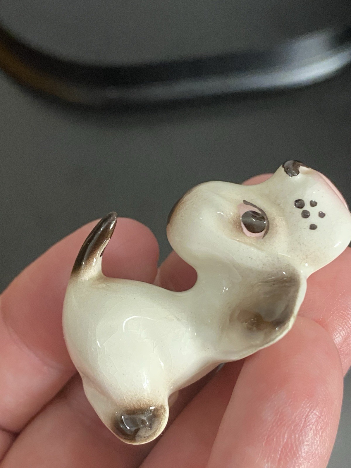 Vintage Miniature Basset Hound Porcelain Dog Figurine Mid Century Japan 1.5”