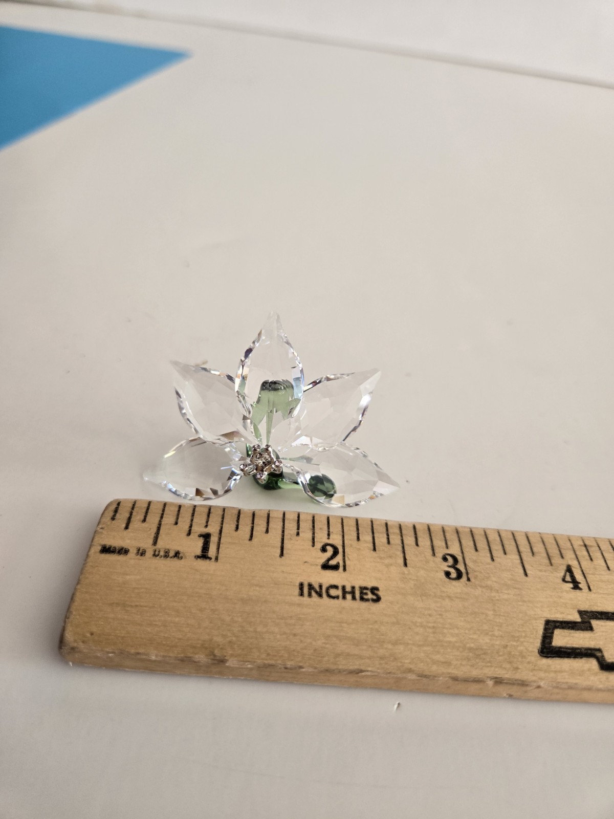 Swarovski Orchid 2013 SCS Membership Gift (1142858) No Box 2.5″ Wide 1.5″ Tall