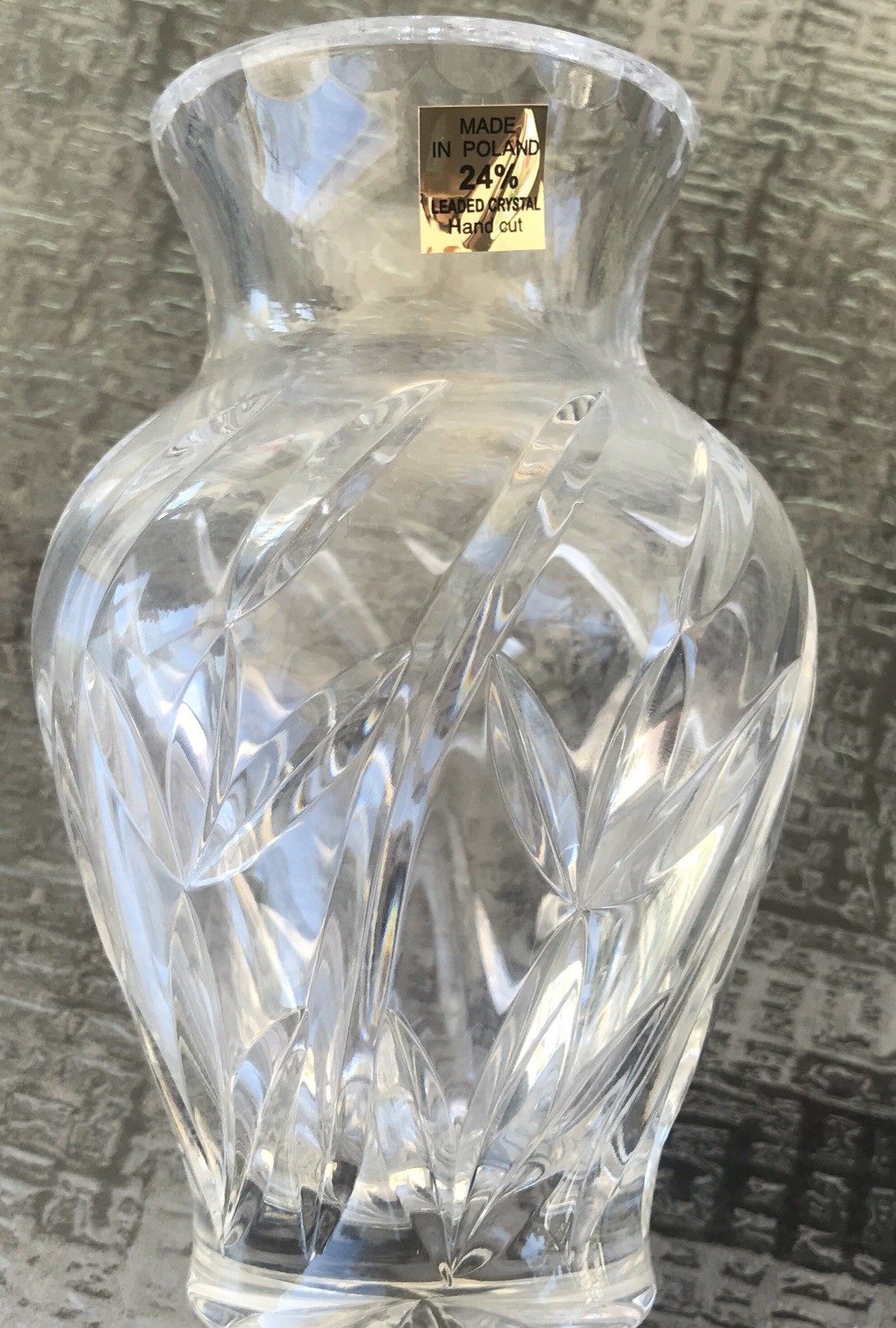 Vintage Made In Poland 24% Lead Crystal Hand Cut Vase 5-3/4″ Tall