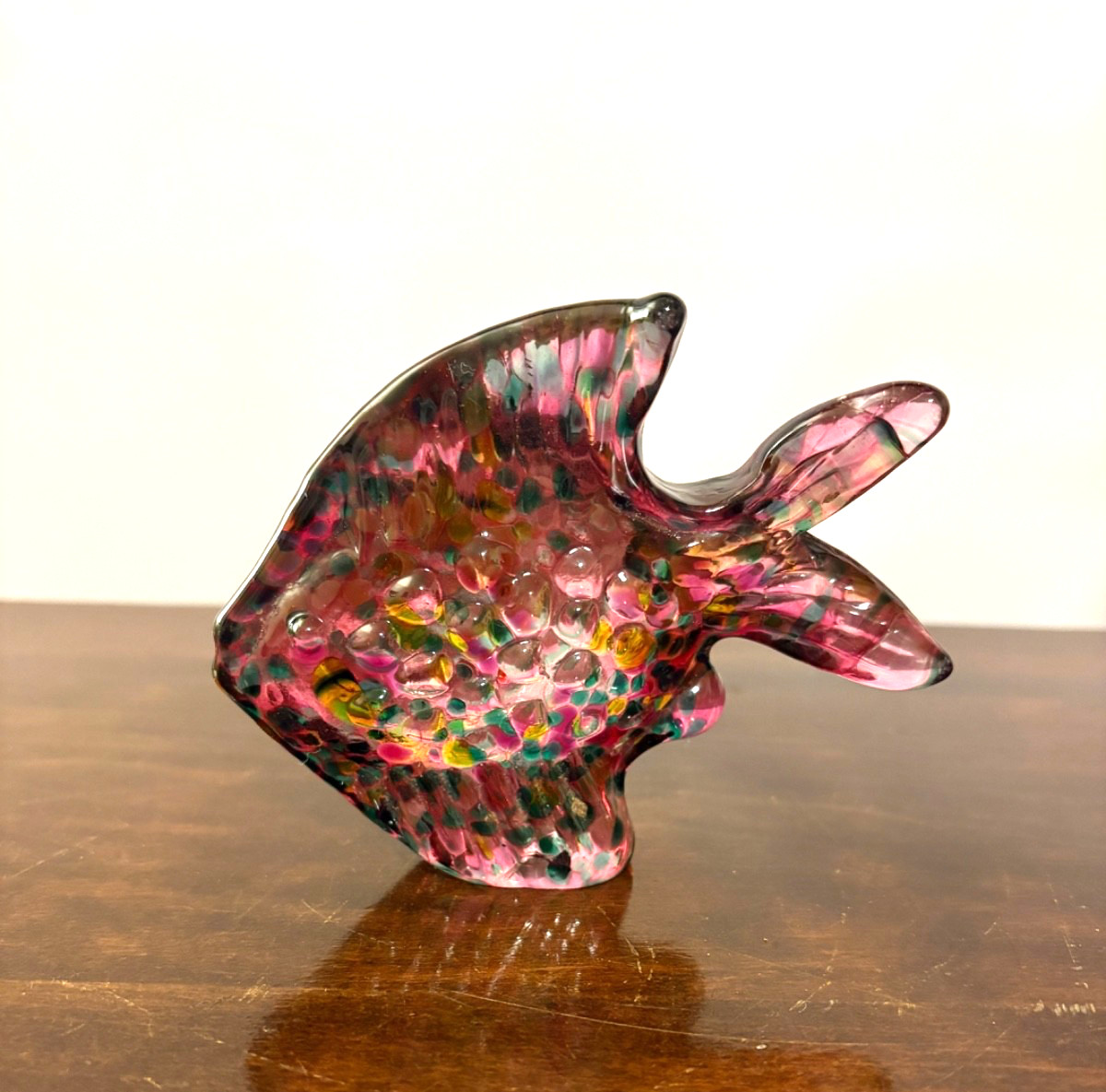 Vintage Isle of Wight Studio Glass Hand Blown Fish 4″x5″ Purple Pink Speckled