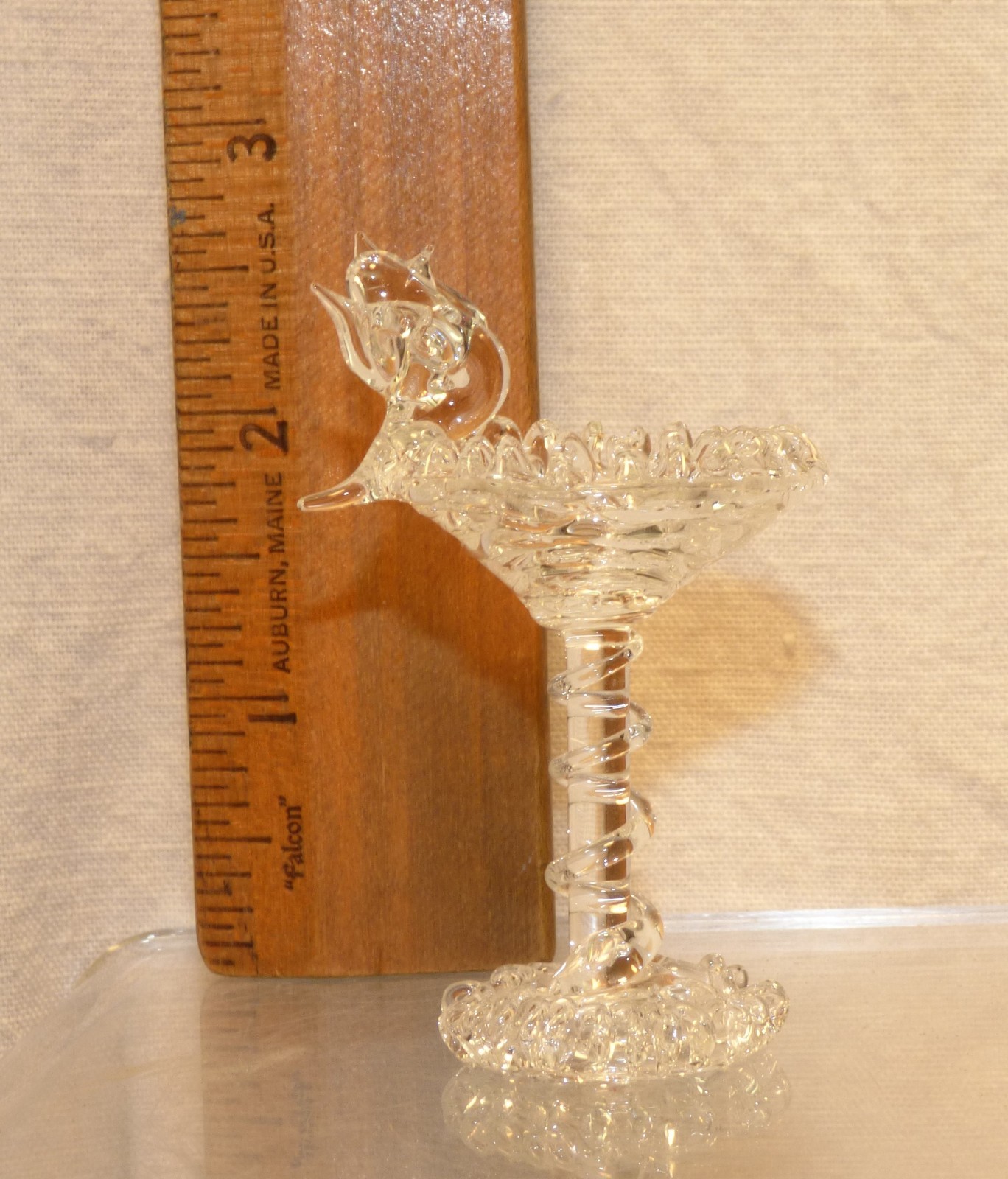 Whimsical Spun Glass Bird on Birdbath Figurine 2 1/2″ Dollhouse Miniature