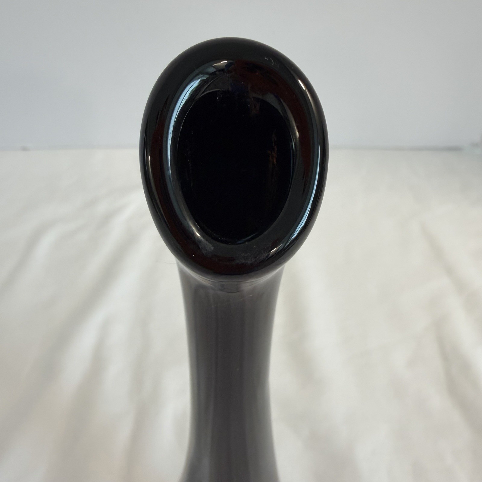 VTG MCM L.E.SMITH BLACK AMETHYST SWUNG BUD VASE 9” SMOOTH PONTIL BASE
