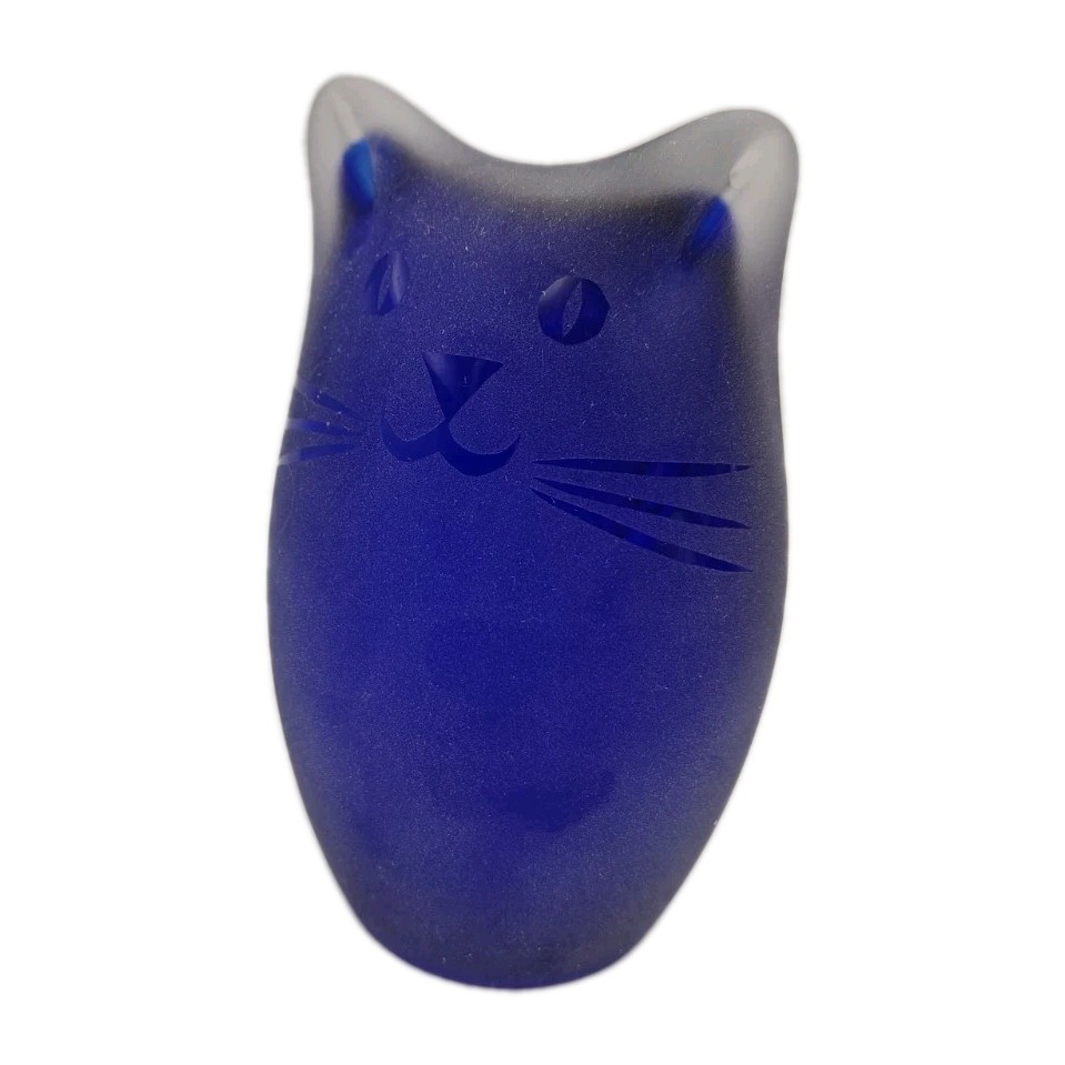 Vintage Art Glass Cat Sculpture Signed Janette Kennedy Cobalt Blue Frosted