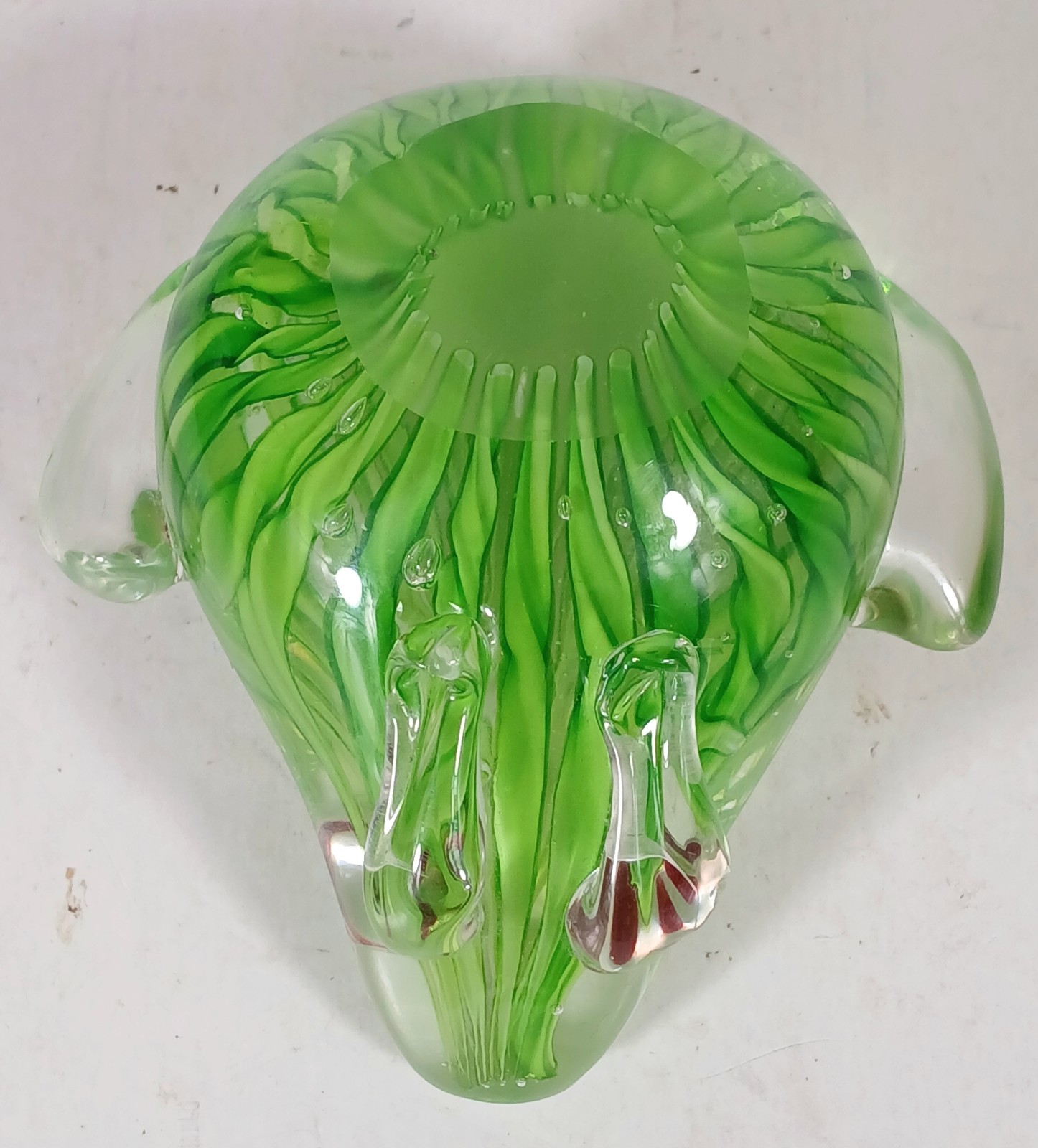 Murano Style Glass Frog Figurine Paperweight Green Swirls Red Eyes 1 lb 6 oz