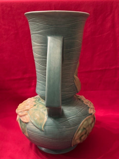 Large 12 in 1940’s Roseville Pottery Blue Water Lily Vase with Handles #81-12″