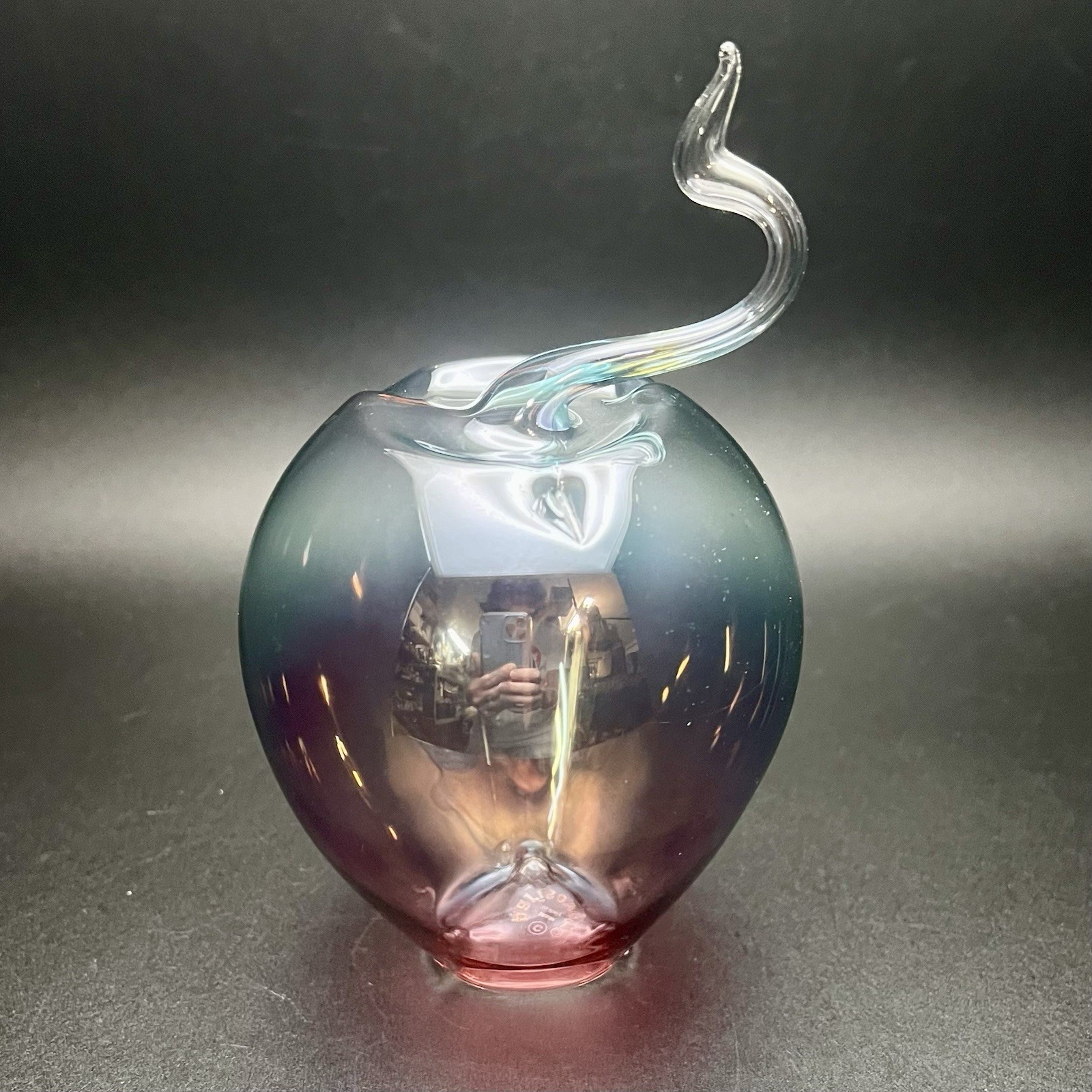 Parise Vetro Italian Hand Blown Art Glass Burgundy Blue Ombré Apple Ornament