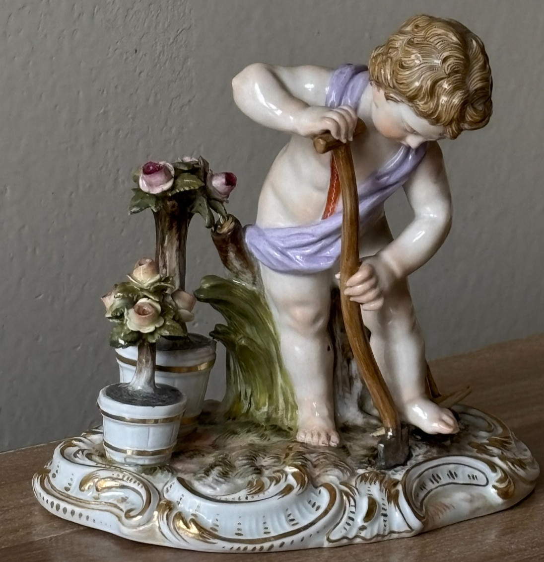 Lovely Meissen Figurine Putti Tending a Rose Garden