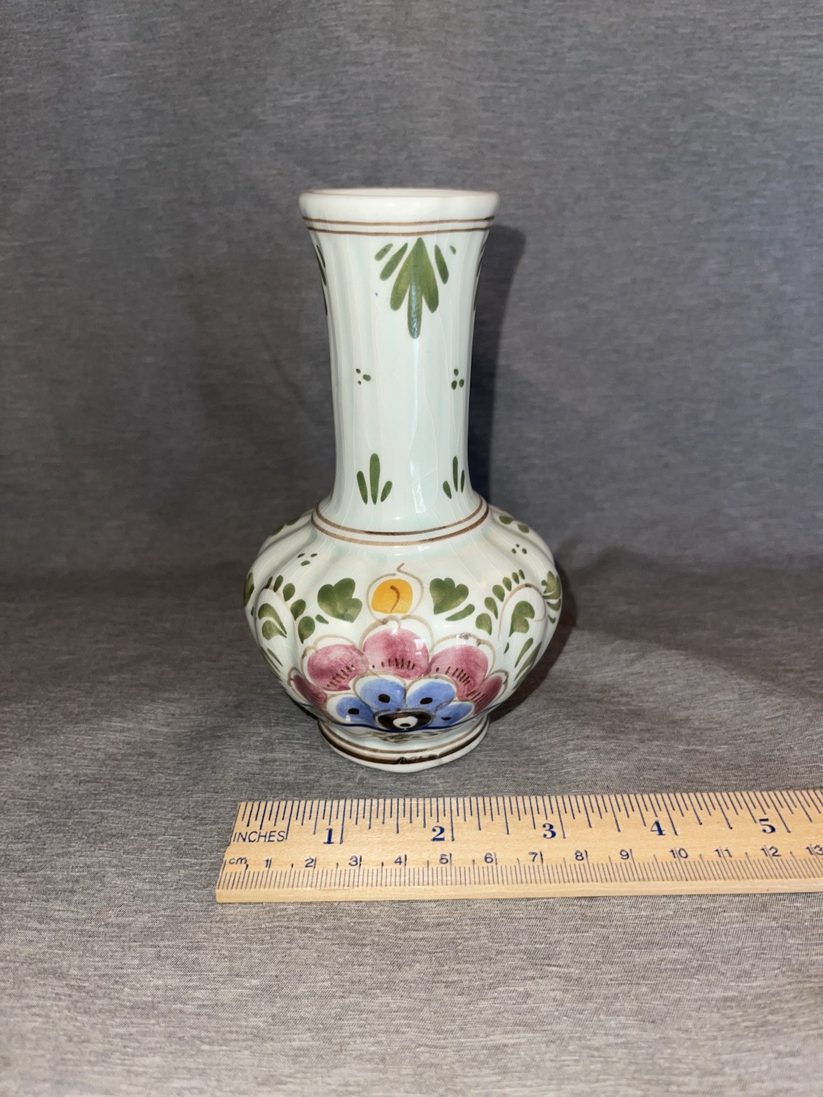 Vintage Hand Painted DP Delft small 6.5″ Bud Vase 252B