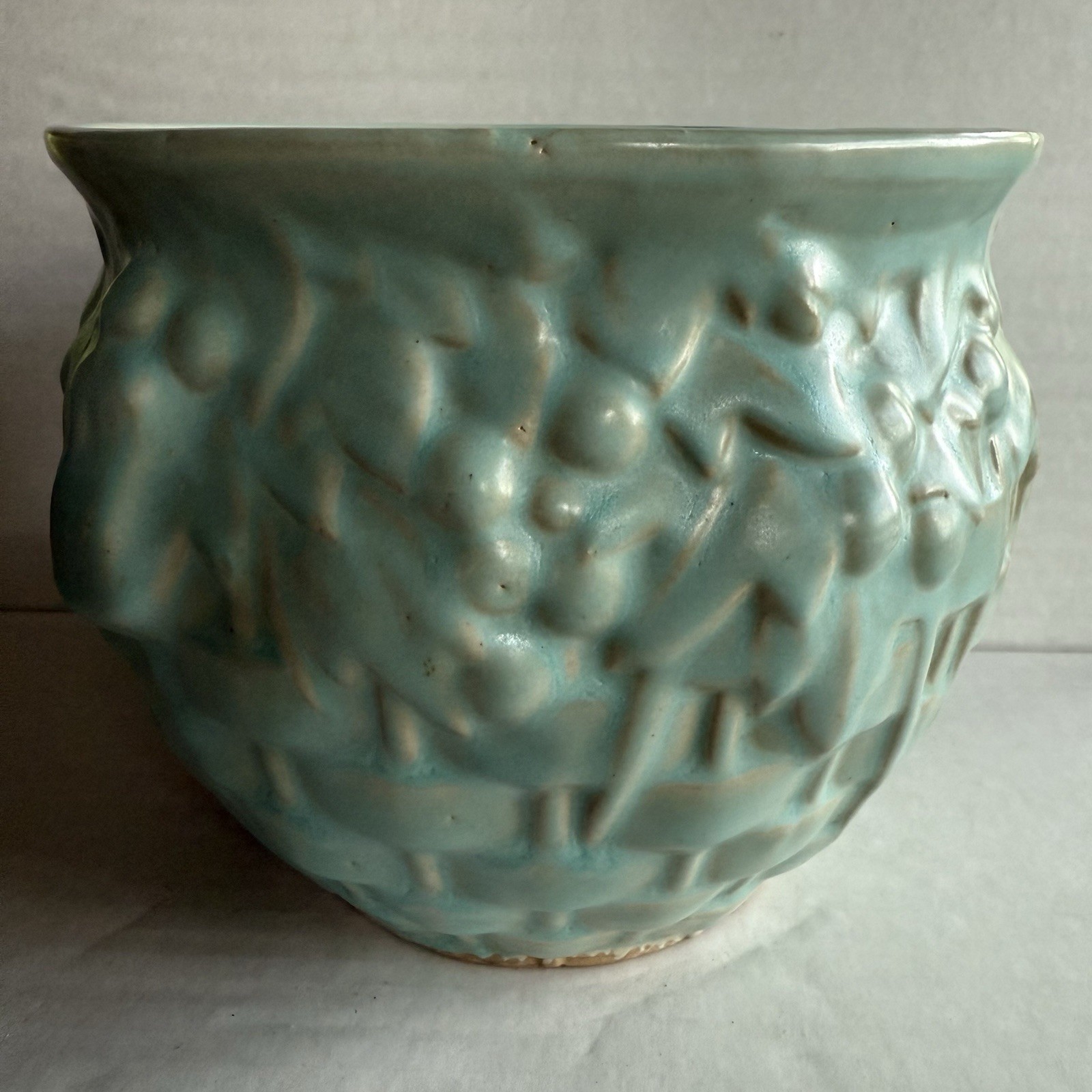 McCoy Pottery Jardiniere Planter Basketweave & Berries – Vintage – see photos!