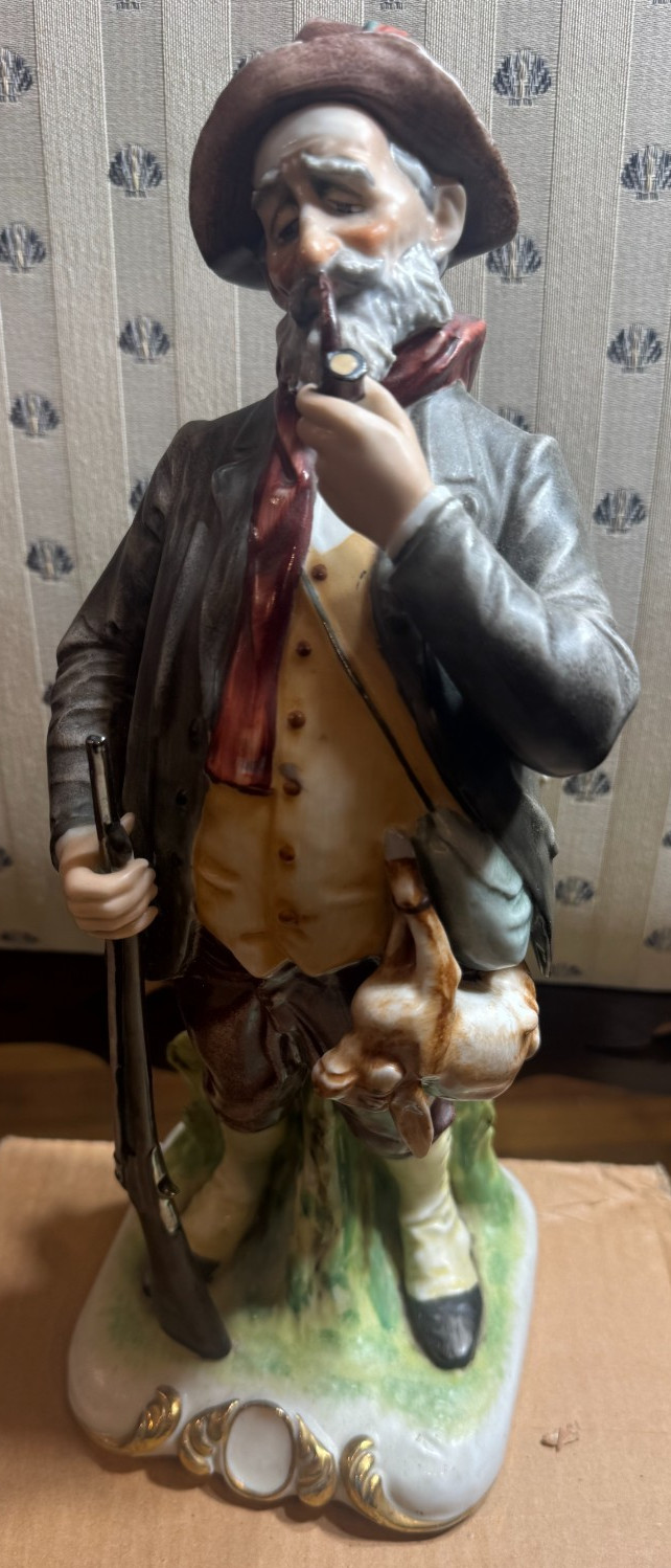 Vintage Porcelain Duck Hunter Huntsman Figurine Rifle Pipe Bird Crossed Arrows