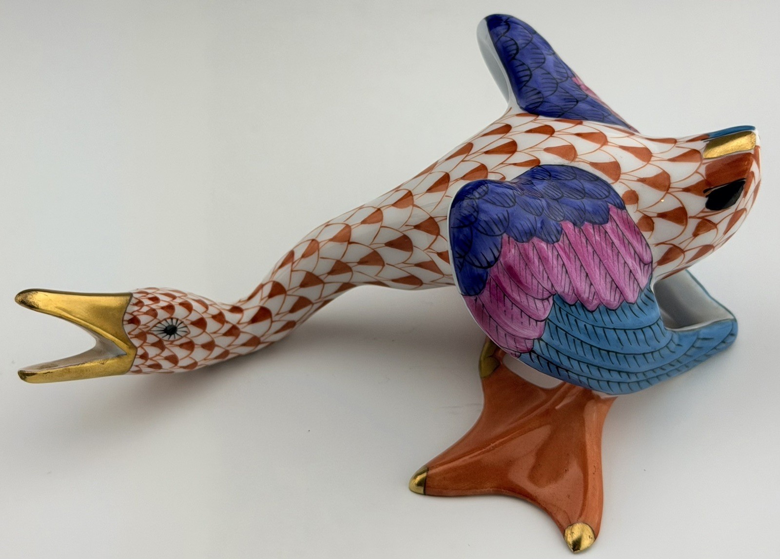 🦋 MINT HEREND Squawking Goose Bird Rust Fishnet Figurine